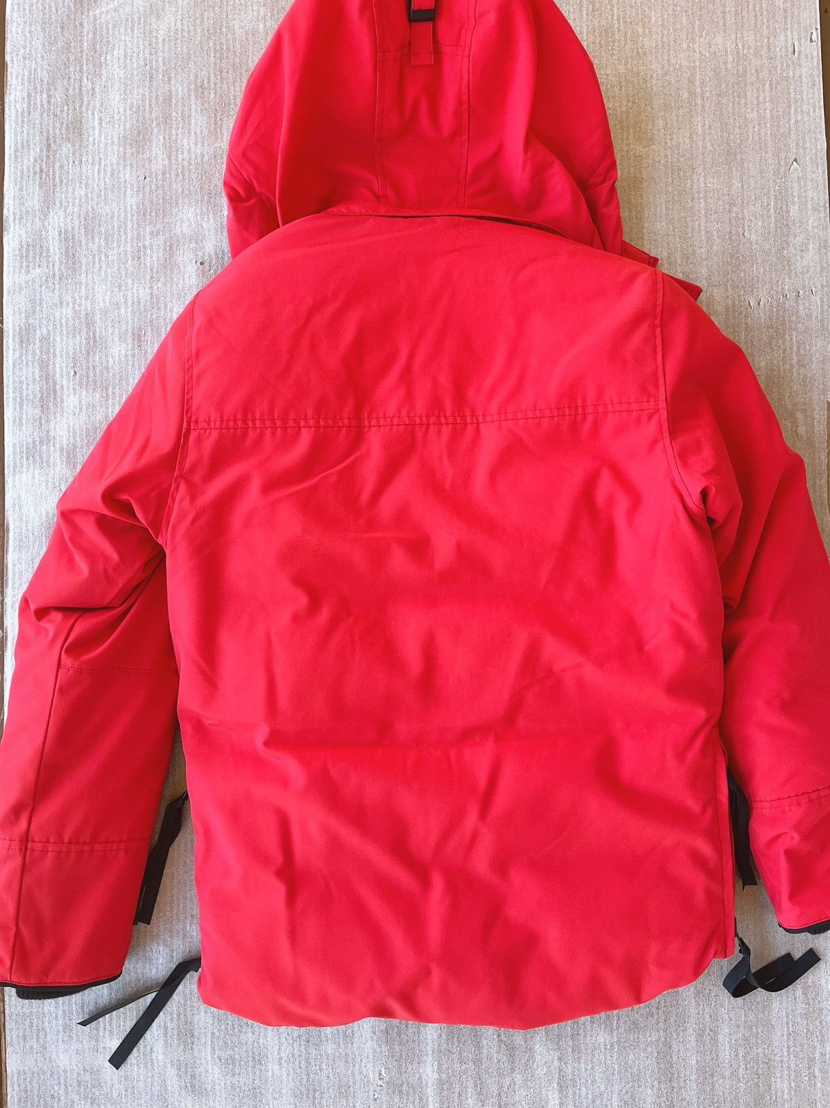 Canada Goose New Canada Goose goose down coat Size US M / EU 48-50 / 2 - 10 Thumbnail