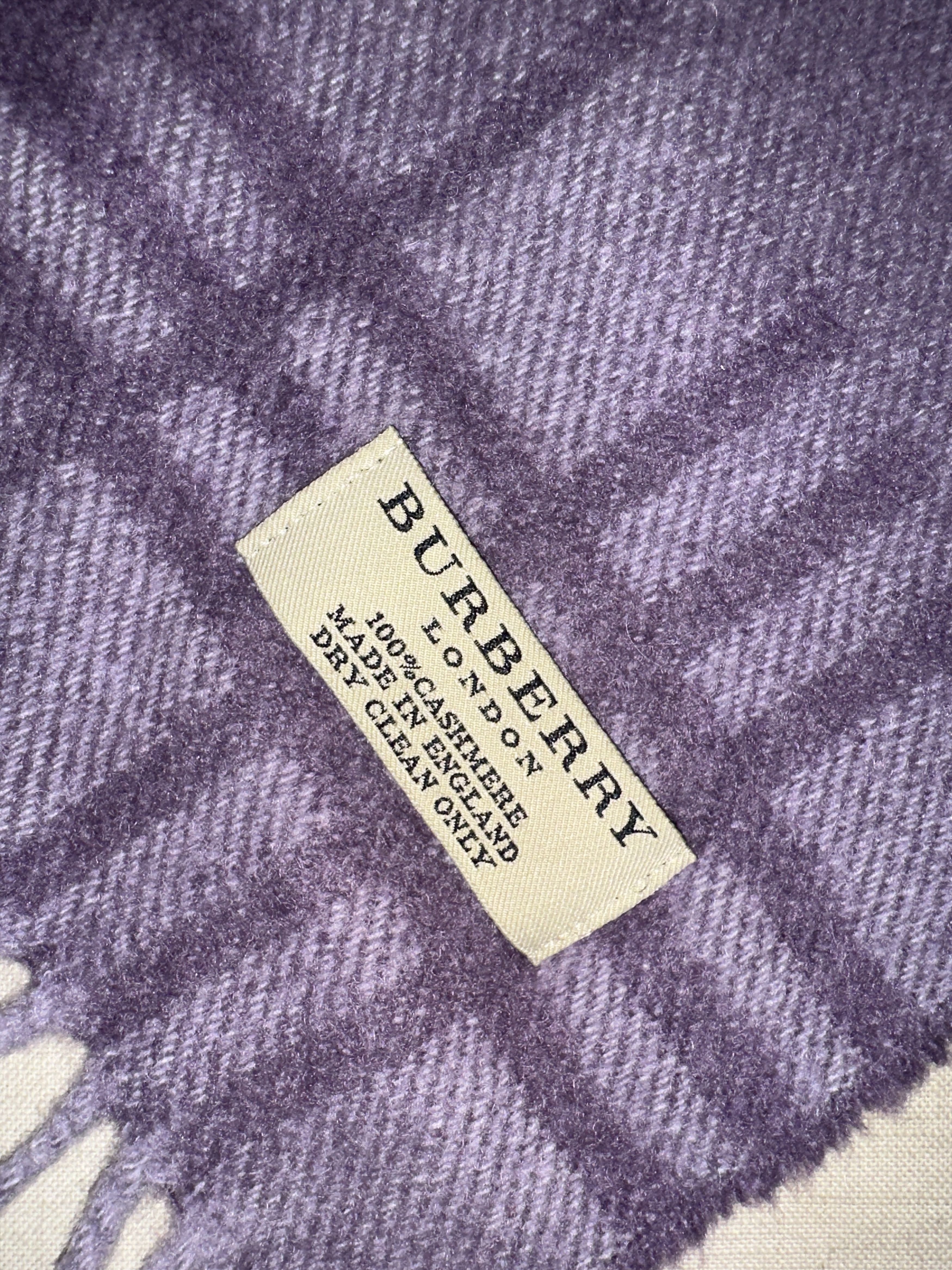 Burberry Burberry London 100% Cashmere Scarf Lilac England 130x30 Cm Size ONE SIZE - 4 Thumbnail