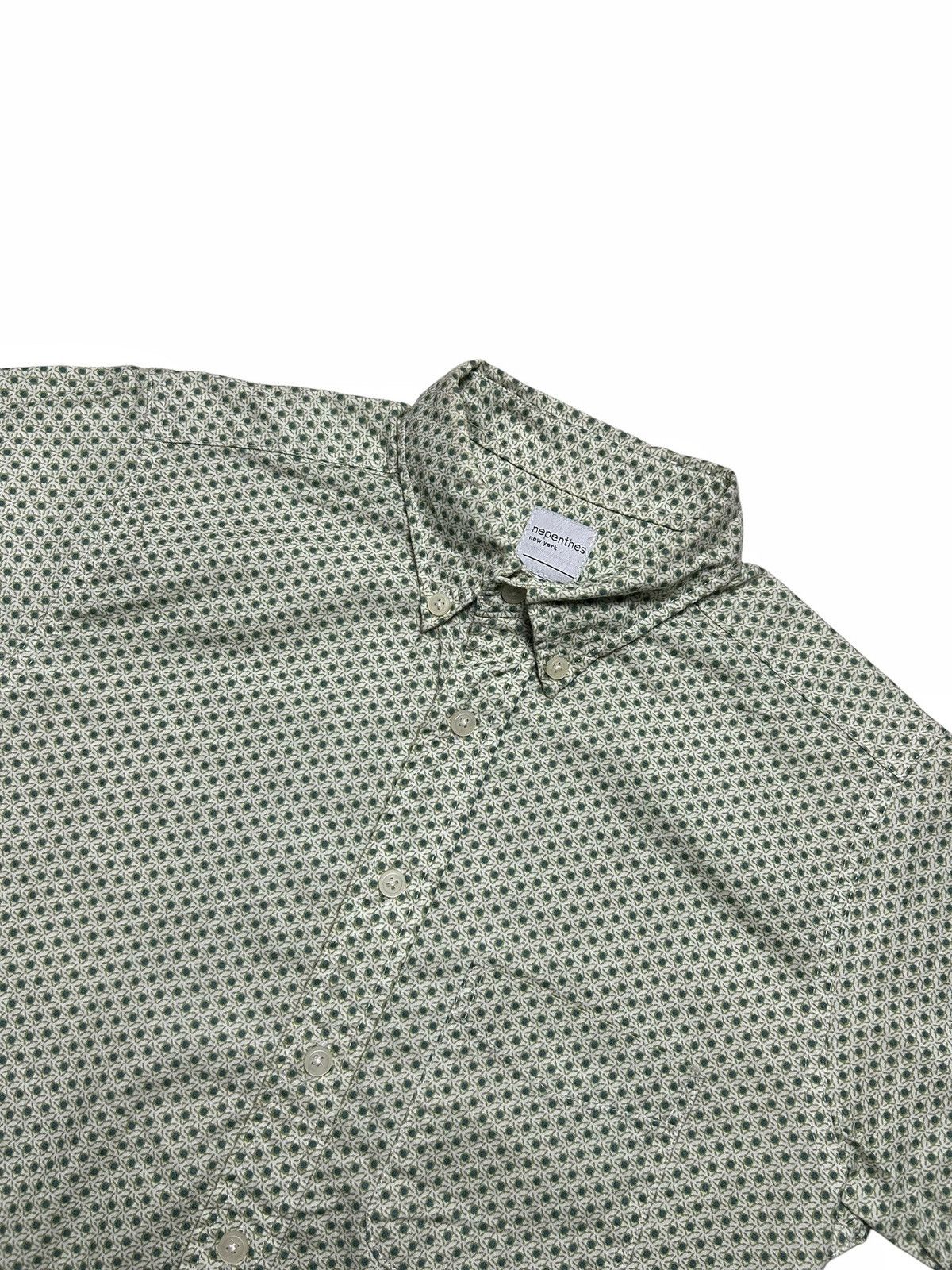 Nepenthes NEPENTHES Ethnic Short Sleeve Shirt Size Small Size US S / EU 44-46 / 1 - 4 Thumbnail