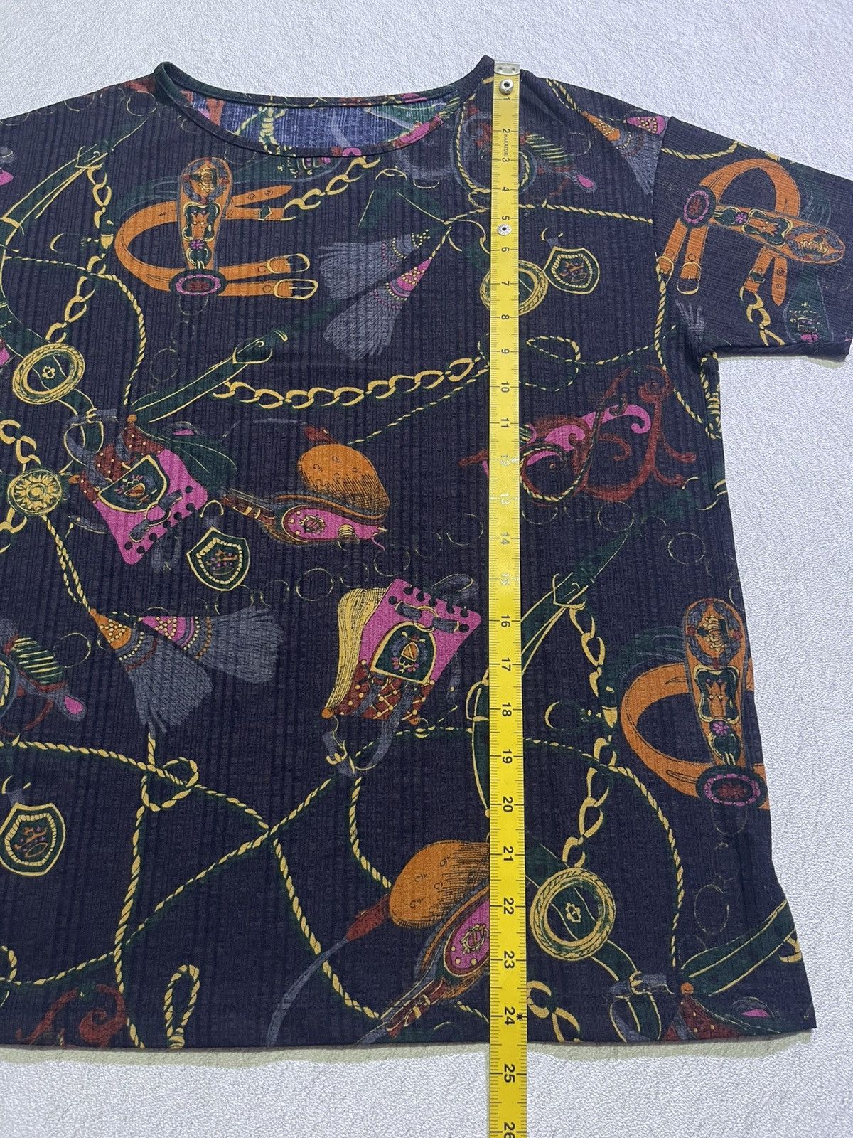 Japanese Brand VTG Y2K short tshirt full print picture rare Size US M / EU 48-50 / 2 - 6 Thumbnail