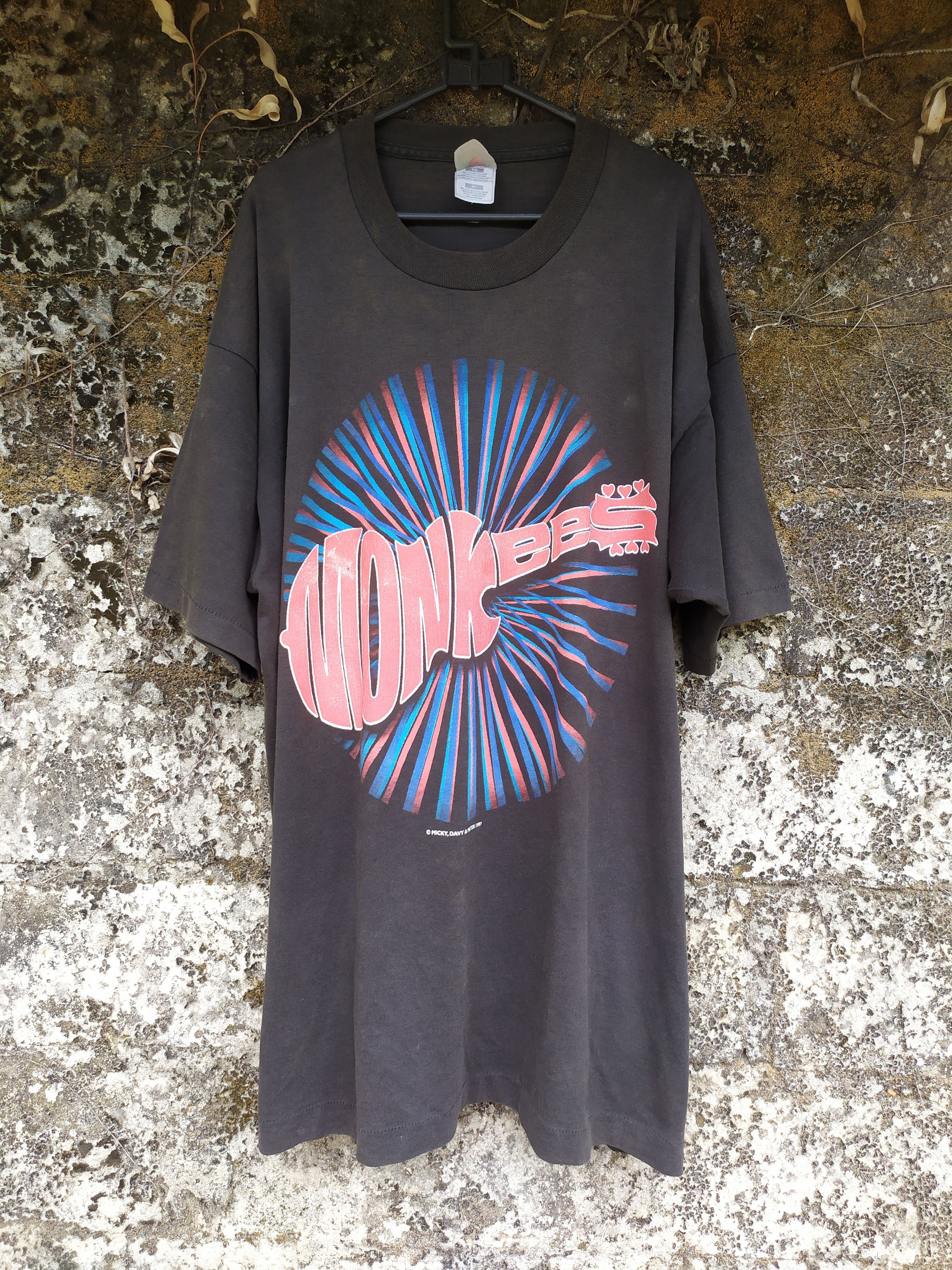 Band Tees Vintage Monkees Tour 1997 Size US XL / EU 56 / 4 - 1 Thumbnail