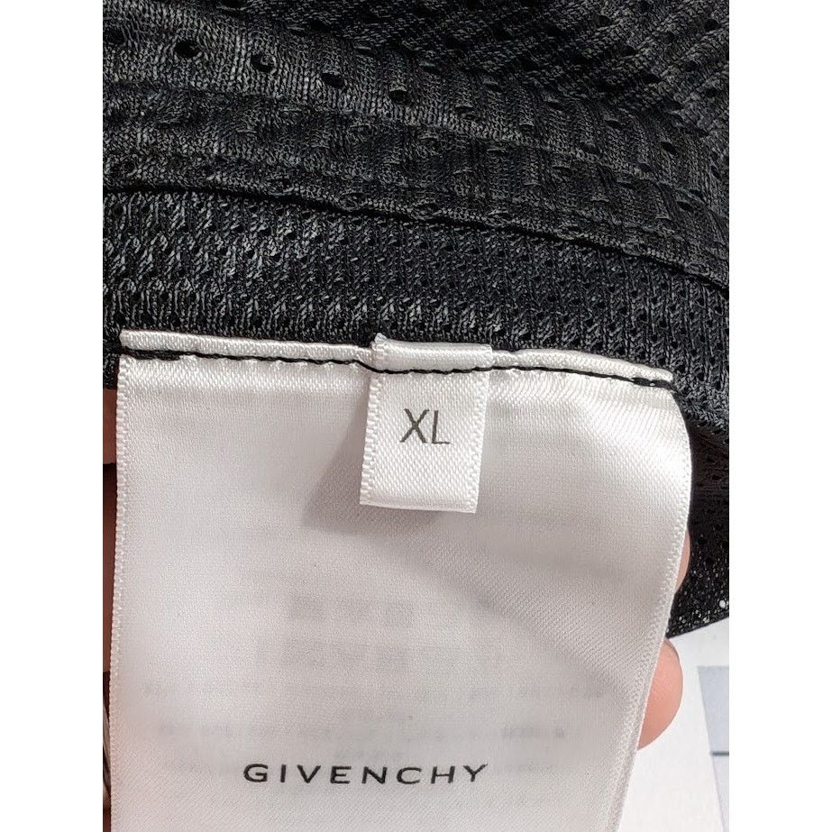 Givenchy o1rshd1 T-Shirt in Black Size US XL / EU 56 / 4 - 18 Thumbnail