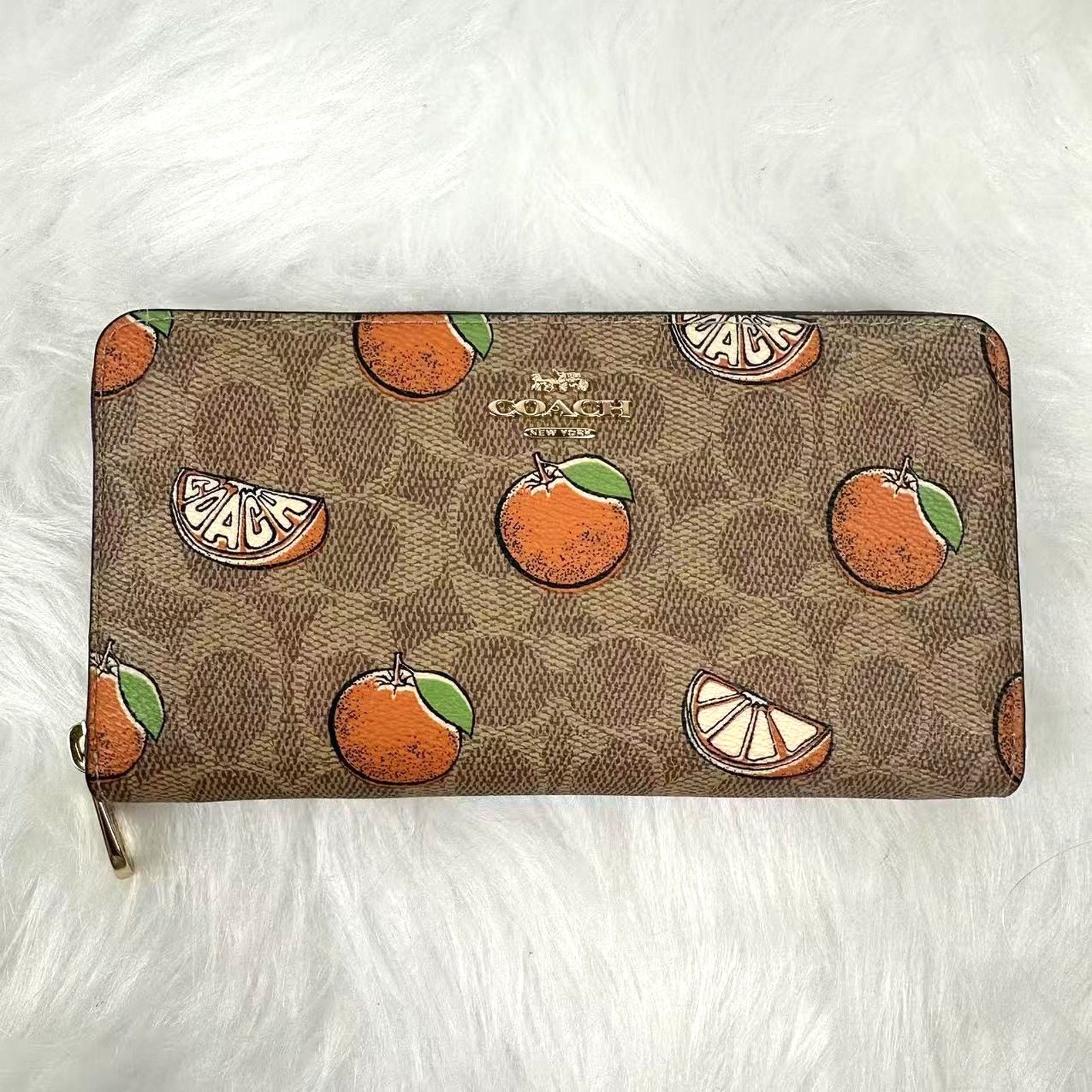 Coach Coach Long Zip Around Wallet SigCanvas Orange Print Wristlet Size ONE SIZE - 1 Thumbnail