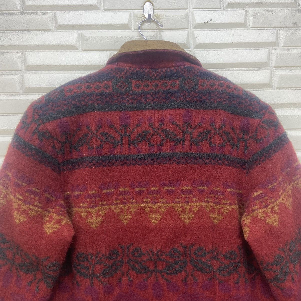 Woolrich Woolen Mills Vintage Woolrich Red Floral Native Wool Jacket Coat Size S / US 4 / IT 40 - 12 Thumbnail