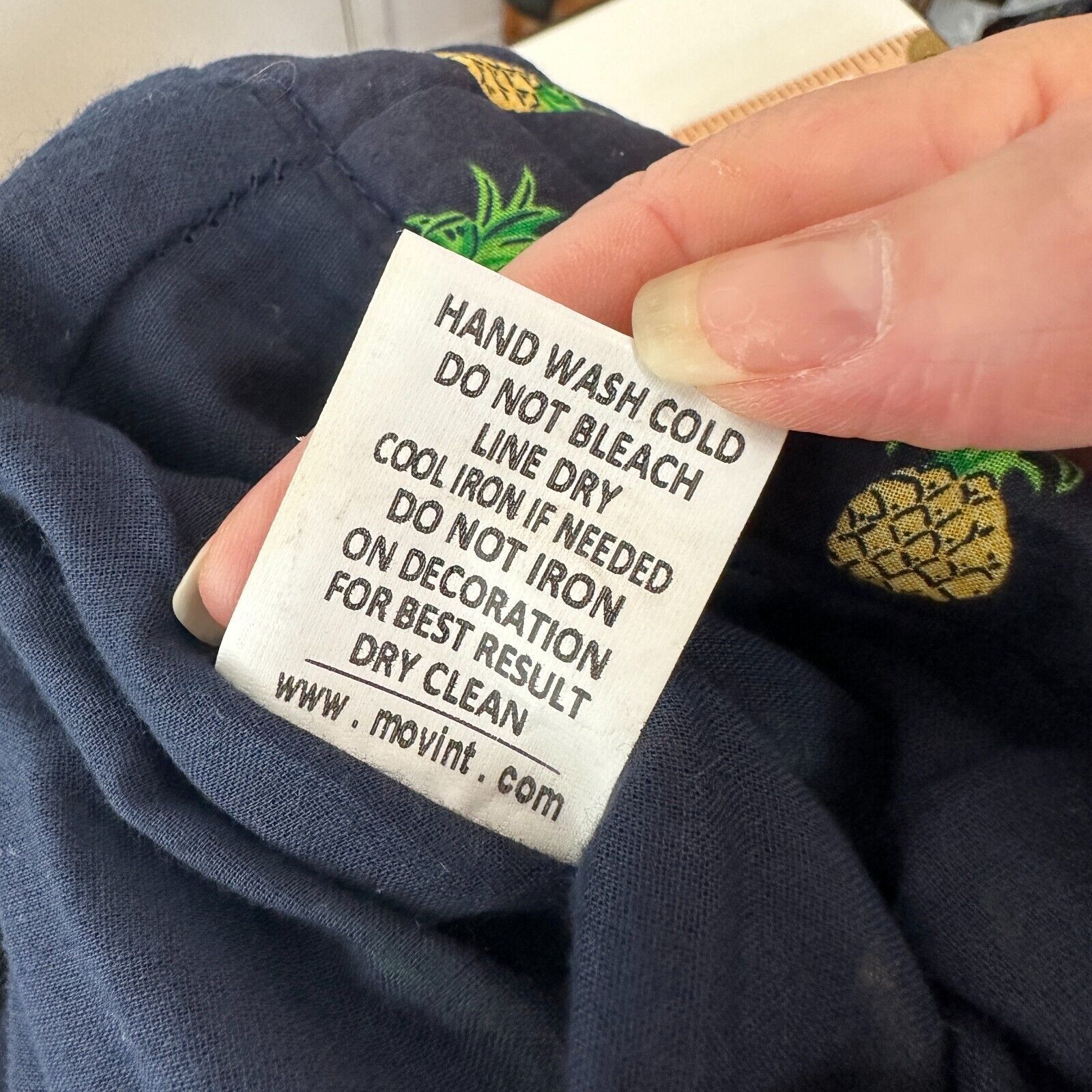 Anthropologie Mo:Vint NY Navy Pineapple Print Pleated Tie Midi Skirt SM Size 27" / US 4 / IT 40 - 9 Thumbnail