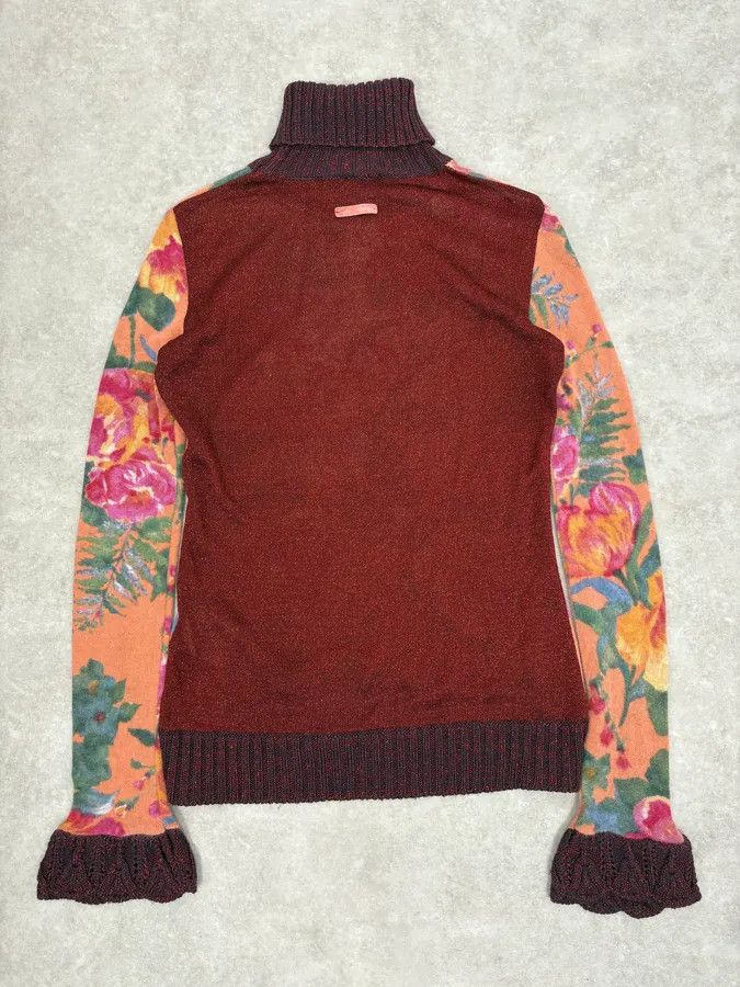 Dolce & Gabbana 1990s Dolce & Gabbana Floral Turtleneck Size S / US 4 / IT 40 - 6 Thumbnail
