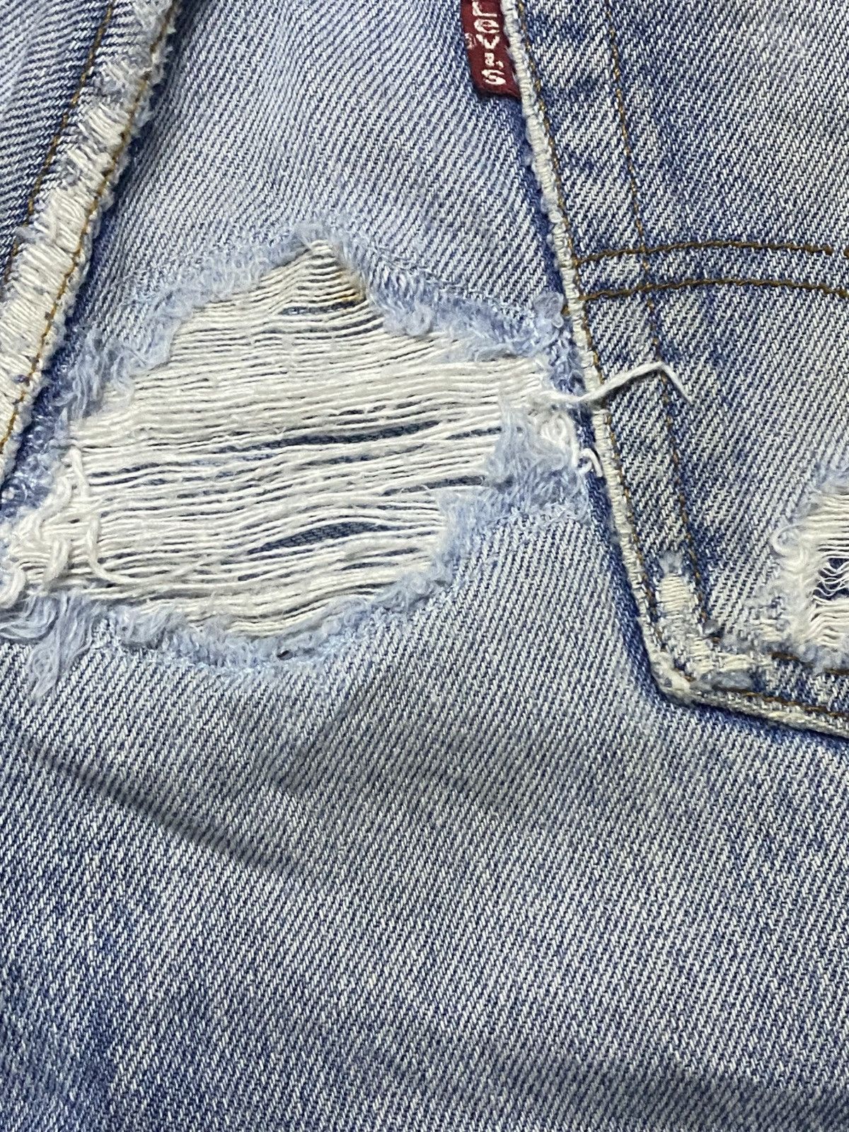 Levi's Vintage Levis 501 70s Faded Wash Repair Distressed Jeans Size US 29 - 10 Thumbnail