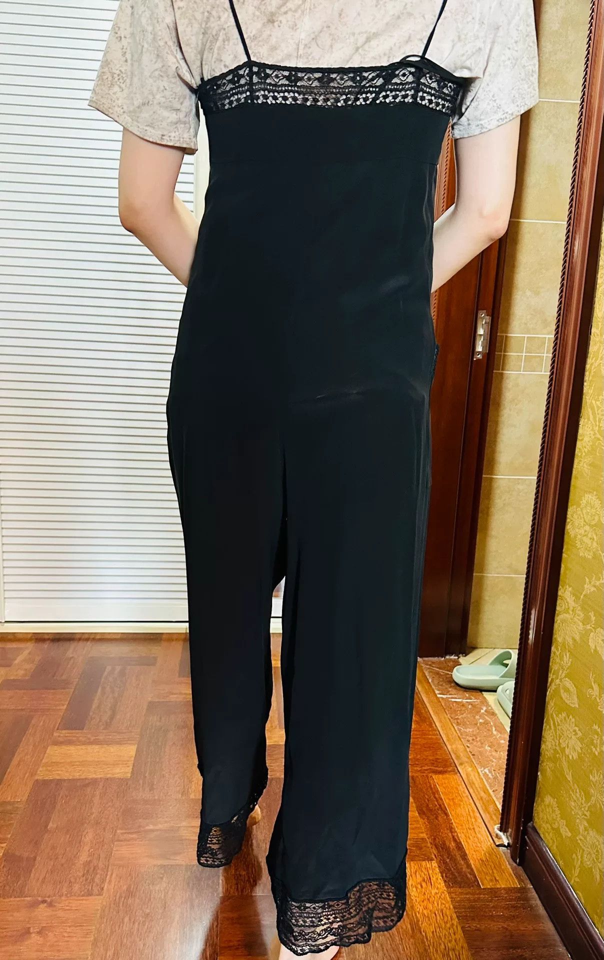 Chanel Chanel Authentic Lace Jumpsuit Size 25" / US 0 / IT 36 - 1 Thumbnail