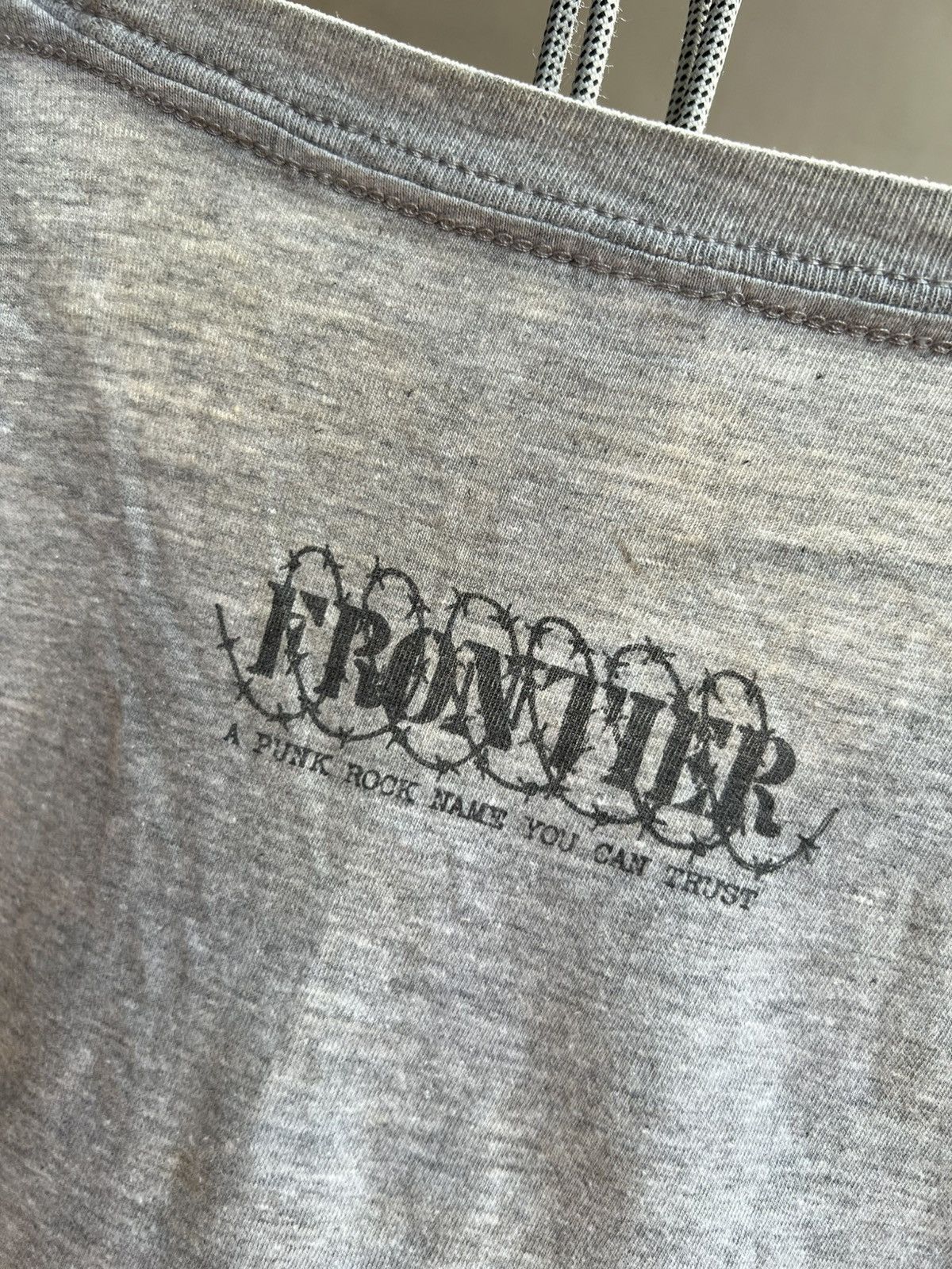 Band Tees Thrashed SUICIDAL TENDENCIES Sun Faded Distressed ERD GRUNGE Size US XS / EU 42 / 0 - 4 Thumbnail