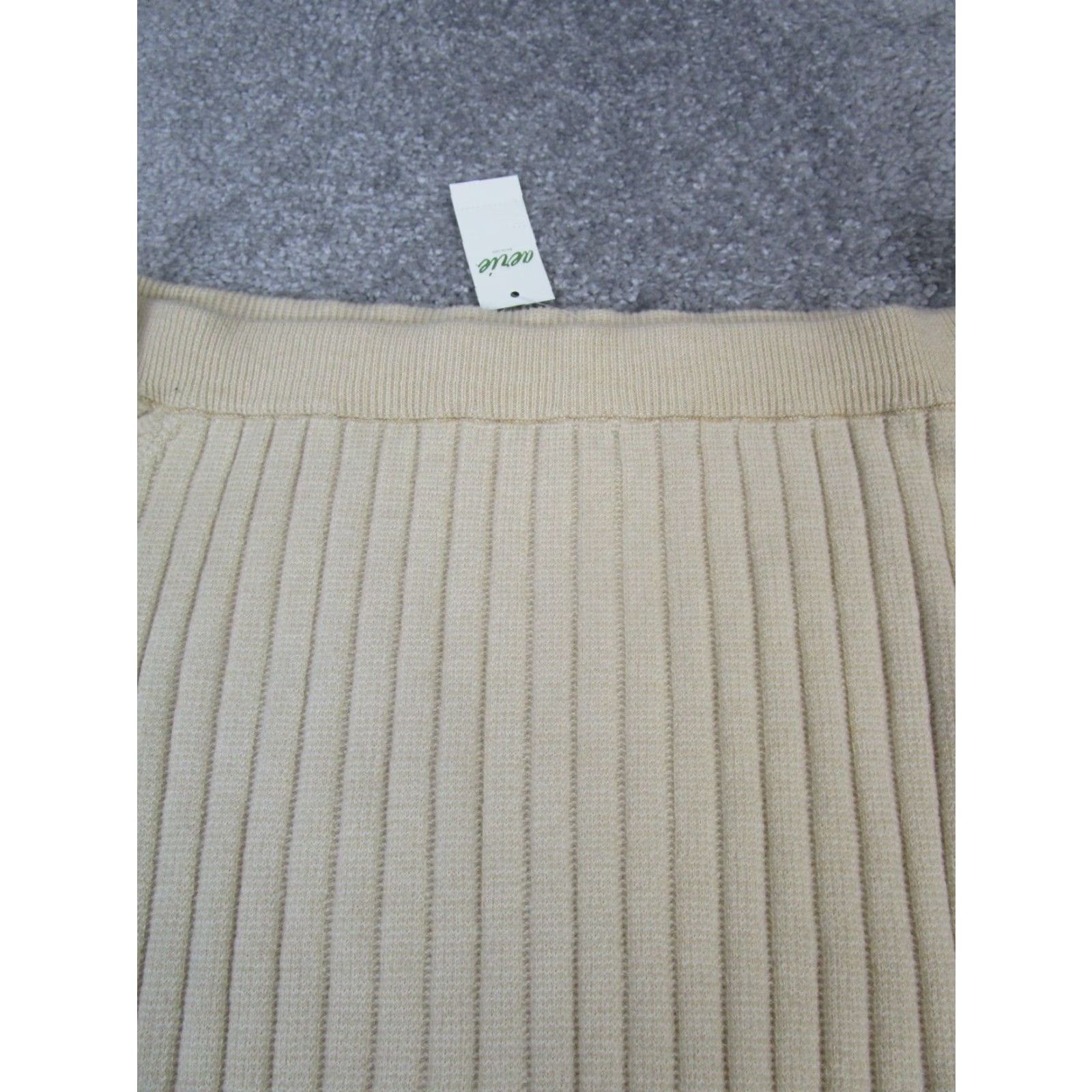 Vintage VINTAGE Aerie Sweater Shirt Women's XS Beige Cropped Knit Pullover Ribbed New Size XS / US 0-2 / IT 36-38 - 2 Thumbnail