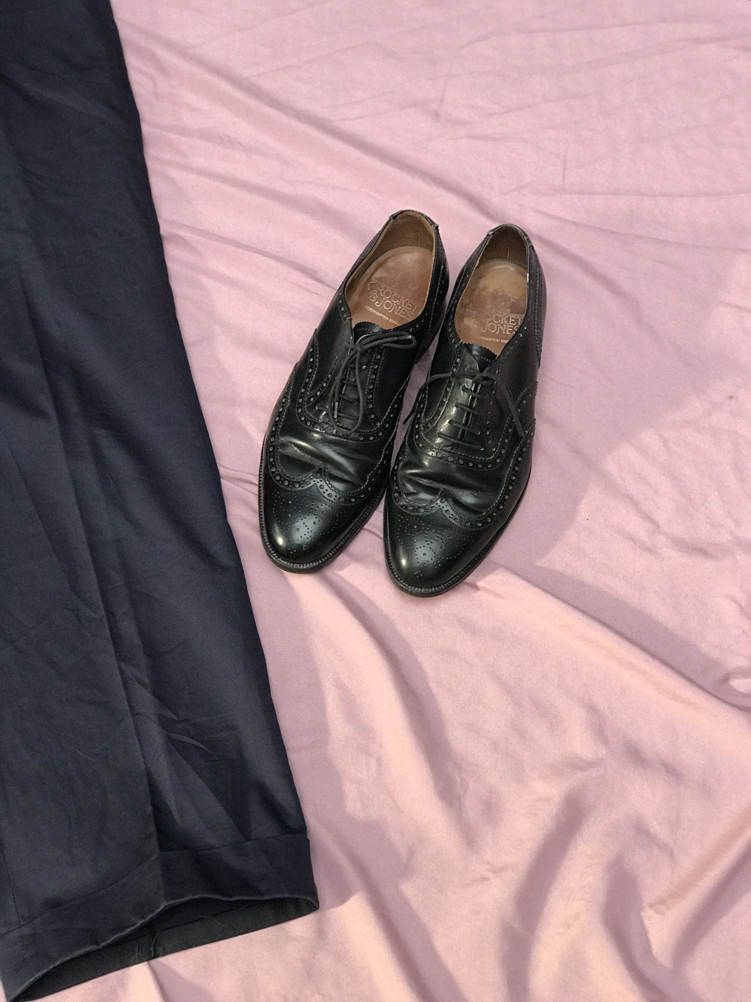 Crockett & Jones CROCKETT & JONES MADE IN ENGLAND BLACK LEATHER FULL BROGUES Size US 8 / EU 41 - 4 Thumbnail