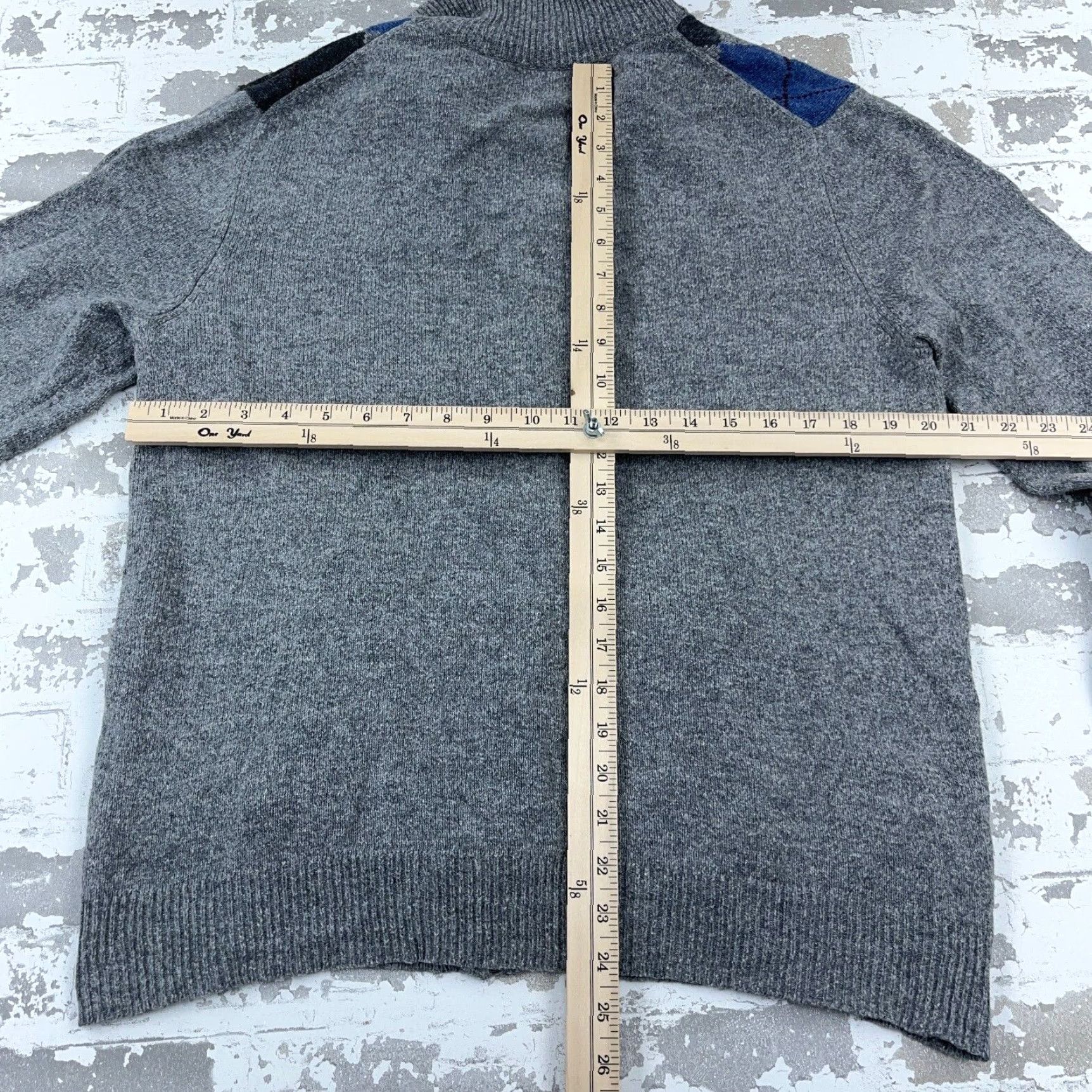 Gap Gap Cardigan Sweater Men Large Gray Diamond Argyle Full Zip Golf Knit 100% Cotton Nylon Wool Reversible All Seasons Size US L / EU 52-54 / 3 - 6 Thumbnail