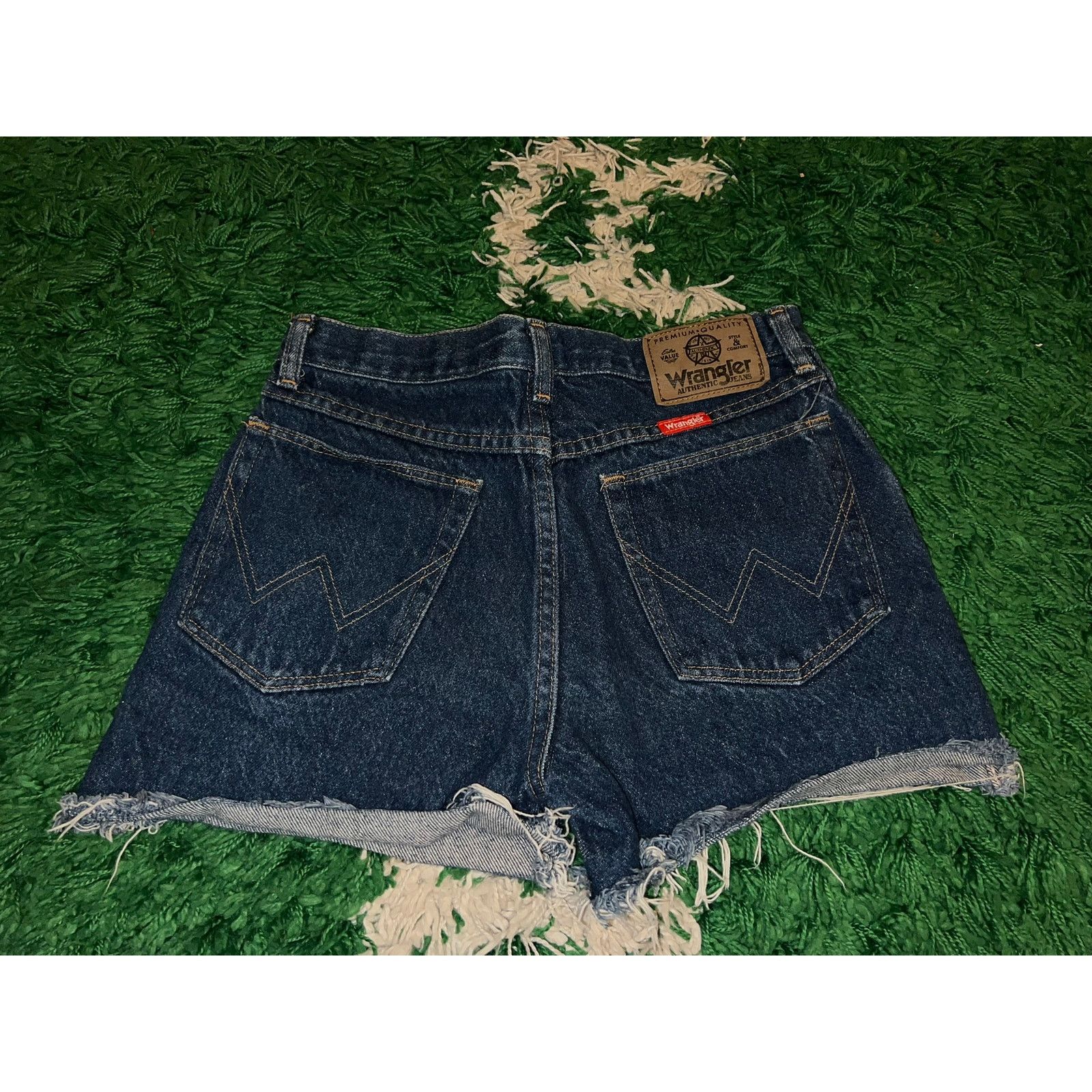 Wrangler Y2K Wrangler Denim Shorts Jorts Low Cut Blue 2000s 29 CUT Size 29" - 7 Thumbnail