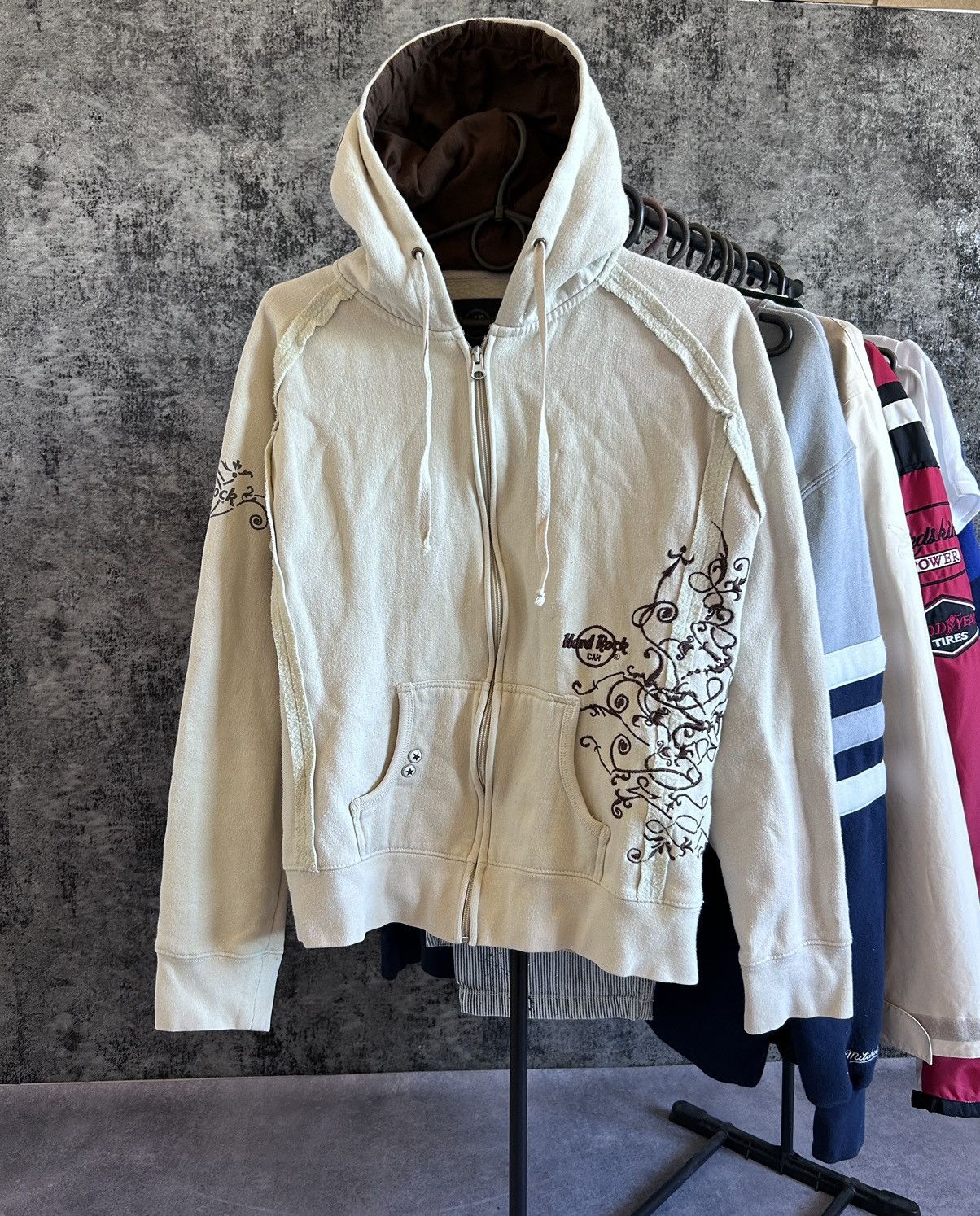 Hard Rock Cafe × Japanese Brand × Vintage Vintage Hard Rock Y2k big logo zip-hoodies rare Size L / US 10 / IT 46 - 2 Thumbnail
