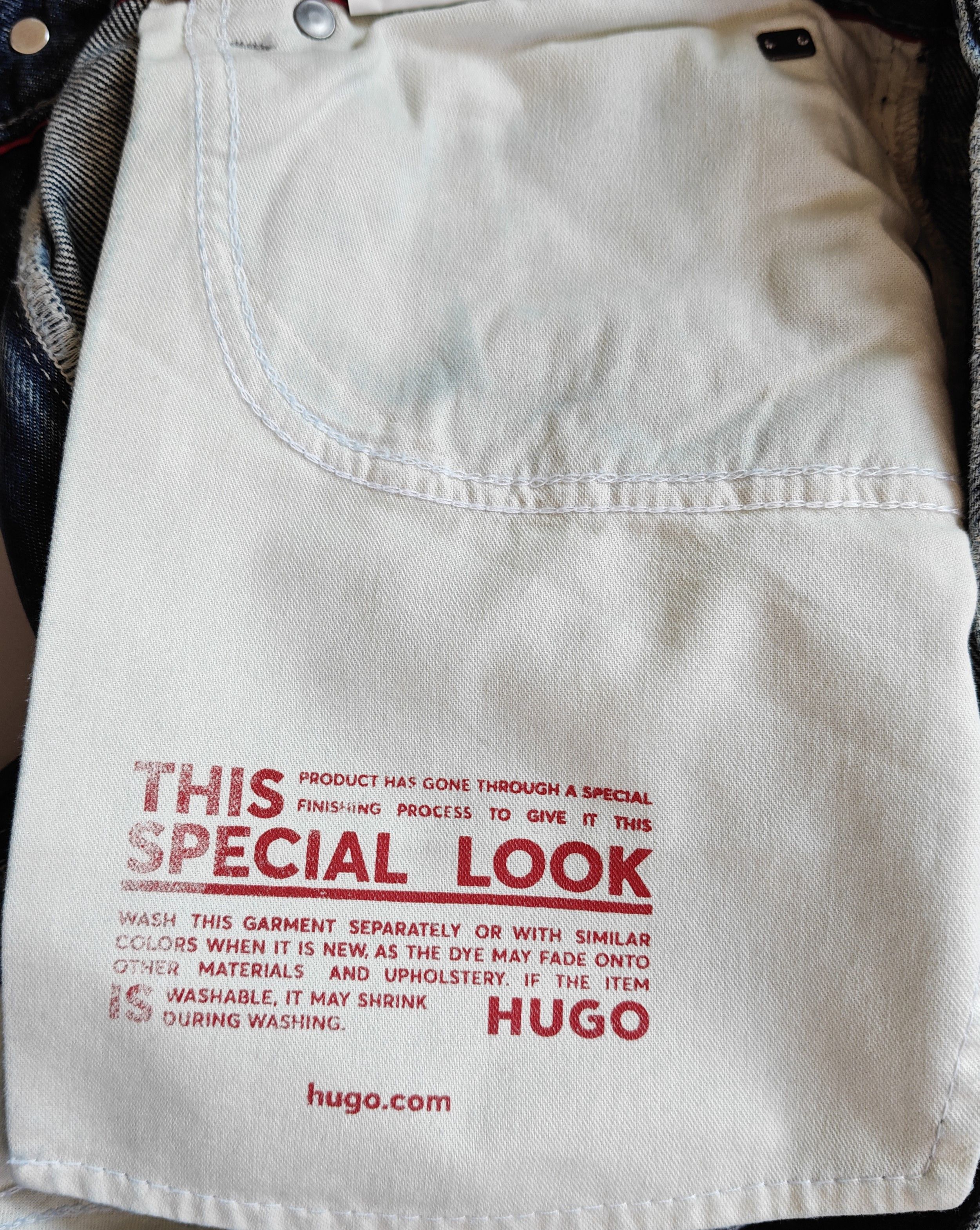 Hugo HUGO Relaxed Tapered Fit men's Jeans Free Shipping T/6078 Size US 31 - 7 Thumbnail