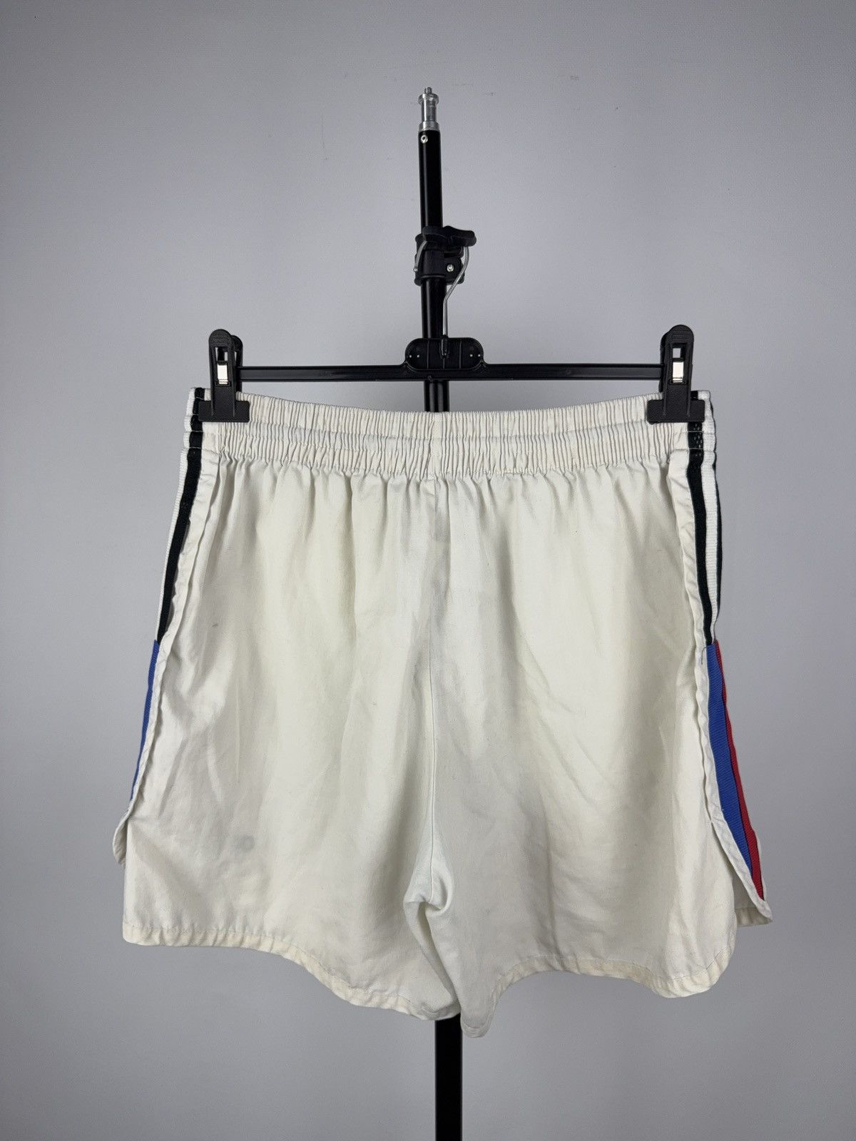 Adidas Vintage 90s Adidas Bayern Munich Shorts Made in England Size US 35 - 9 Thumbnail