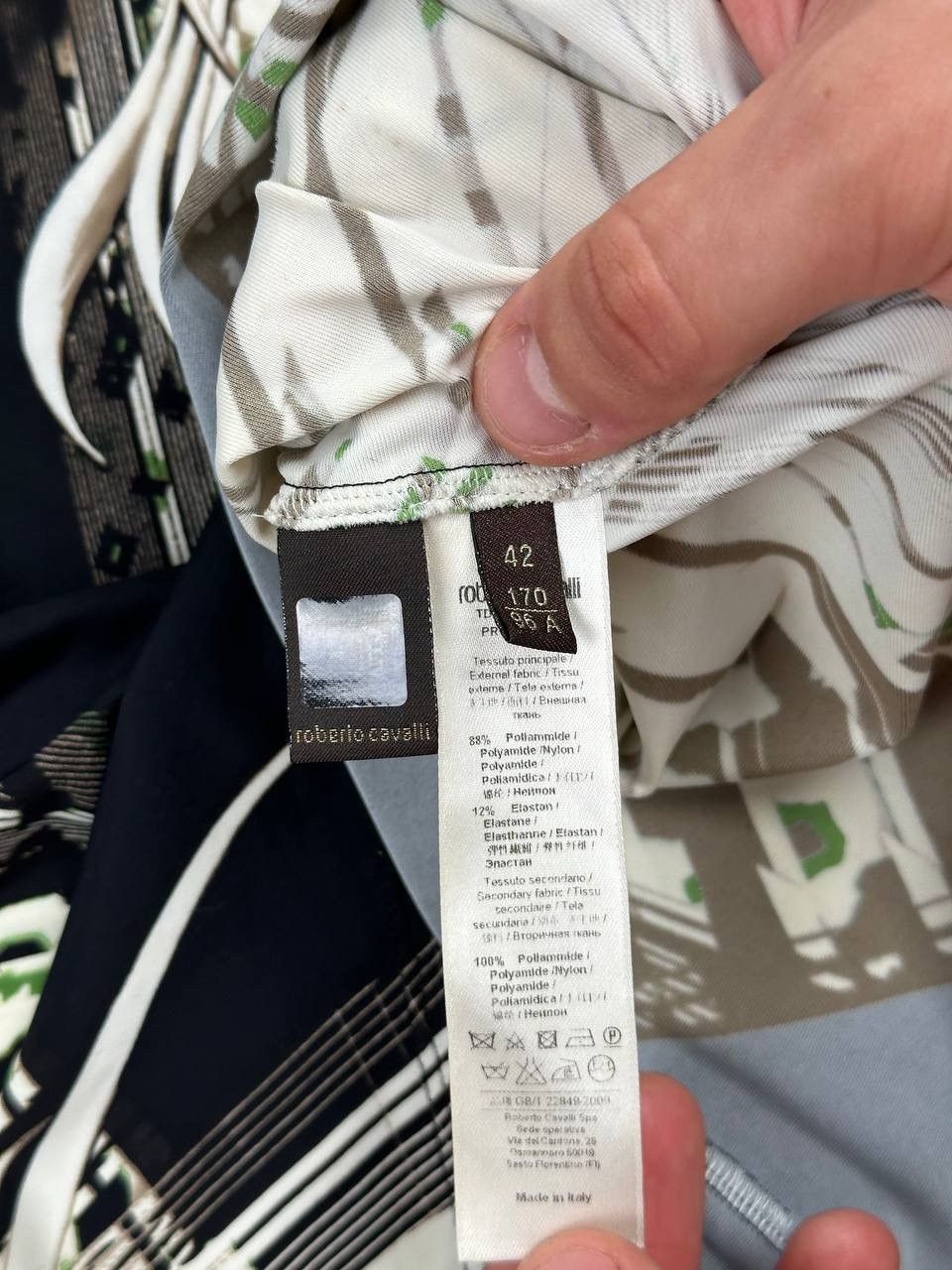 Roberto Cavalli expensive T-shirt from Roberto Cavalli Size M / US 6-8 / IT 42-44 - 4 Thumbnail