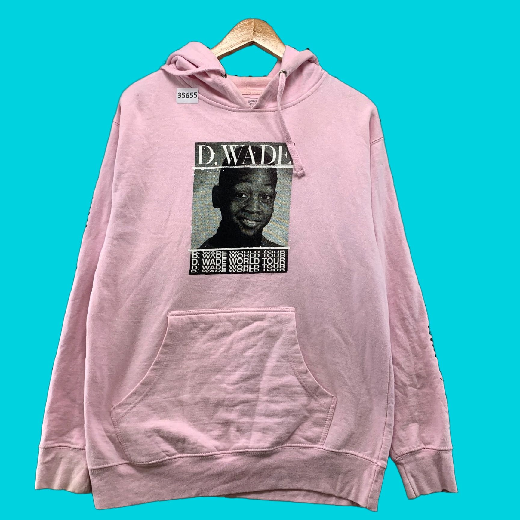 Pinko D Wade Word Tour Hoodie Adult Medium Pink Hooded Pullocer 21X27 Size US M / EU 48-50 / 2 - 1 Thumbnail