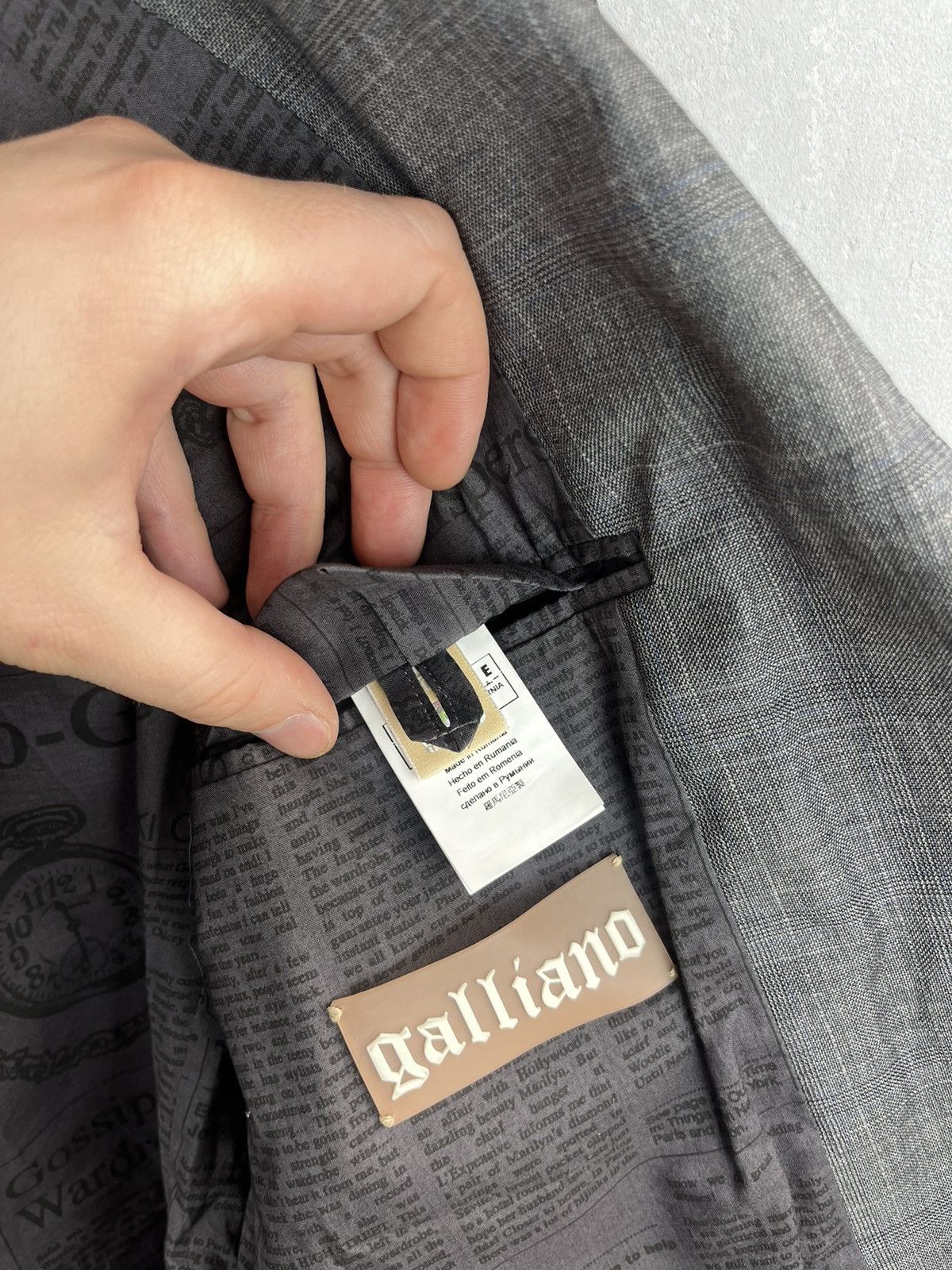 John Galliano John Galliano Printed Grey Blazer Size 50R - 16 Thumbnail