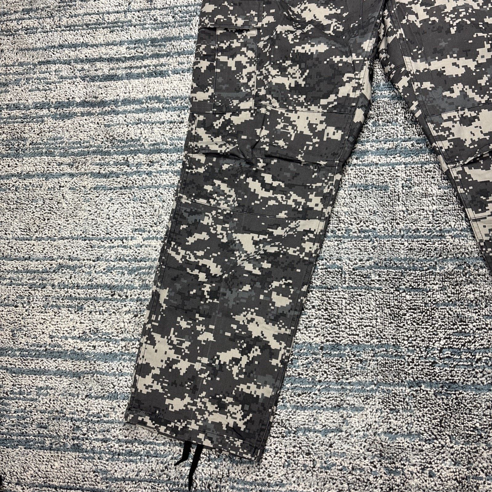 & Other Stories US Army Cargo Pants Mens XL 39/32 Camouflage Canvas Size US 39 - 2 Thumbnail