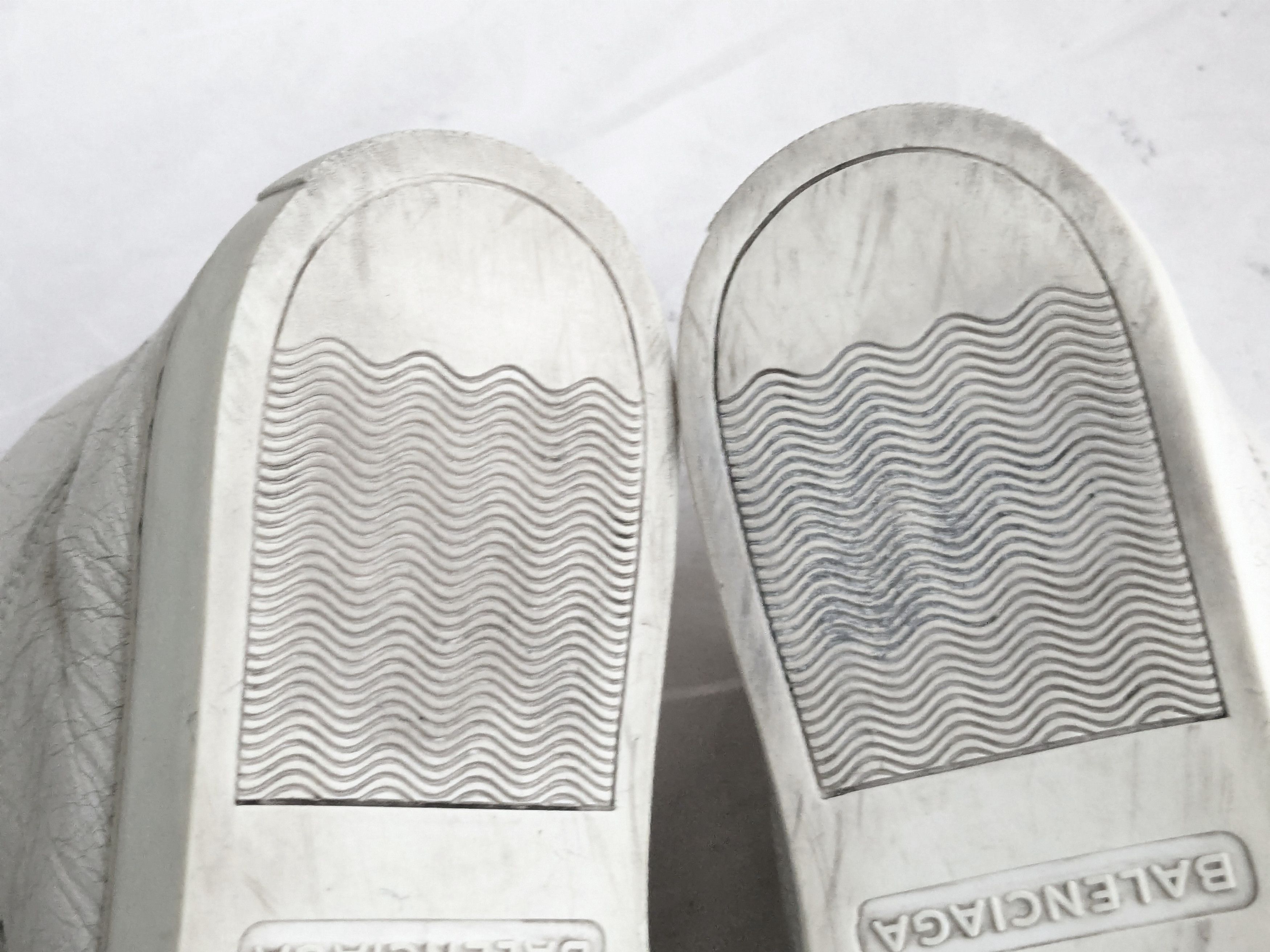 Balenciaga Balenciaga Arena White 7 Leather High Tops Lace Up Size US 7 / EU 40 - 16 Thumbnail