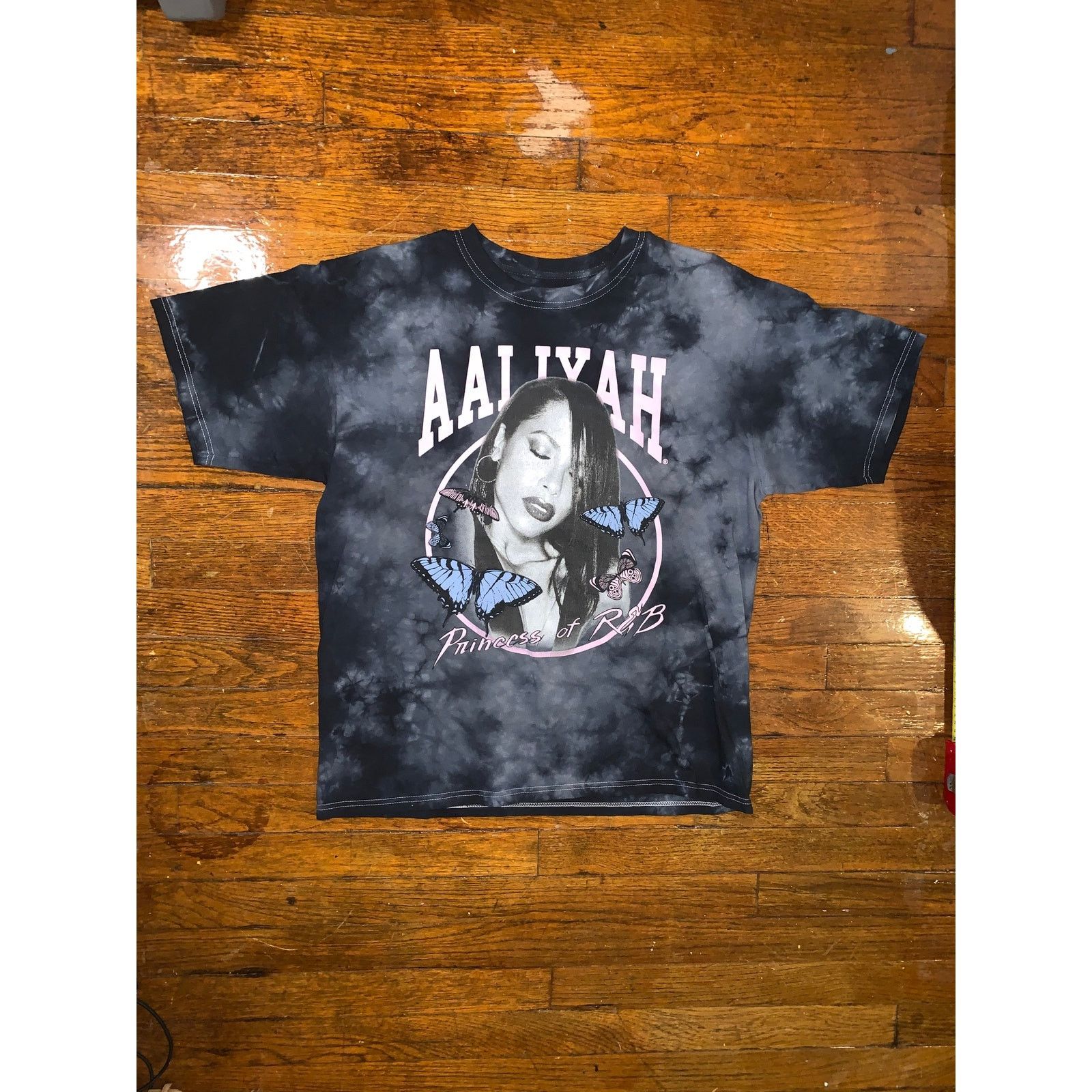 Hot Topic × Other Aaliyah Princess of R&B T Shirt Medium Tie Dye Butterfly Tee Size L / US 10 / IT 46 - 2 Thumbnail