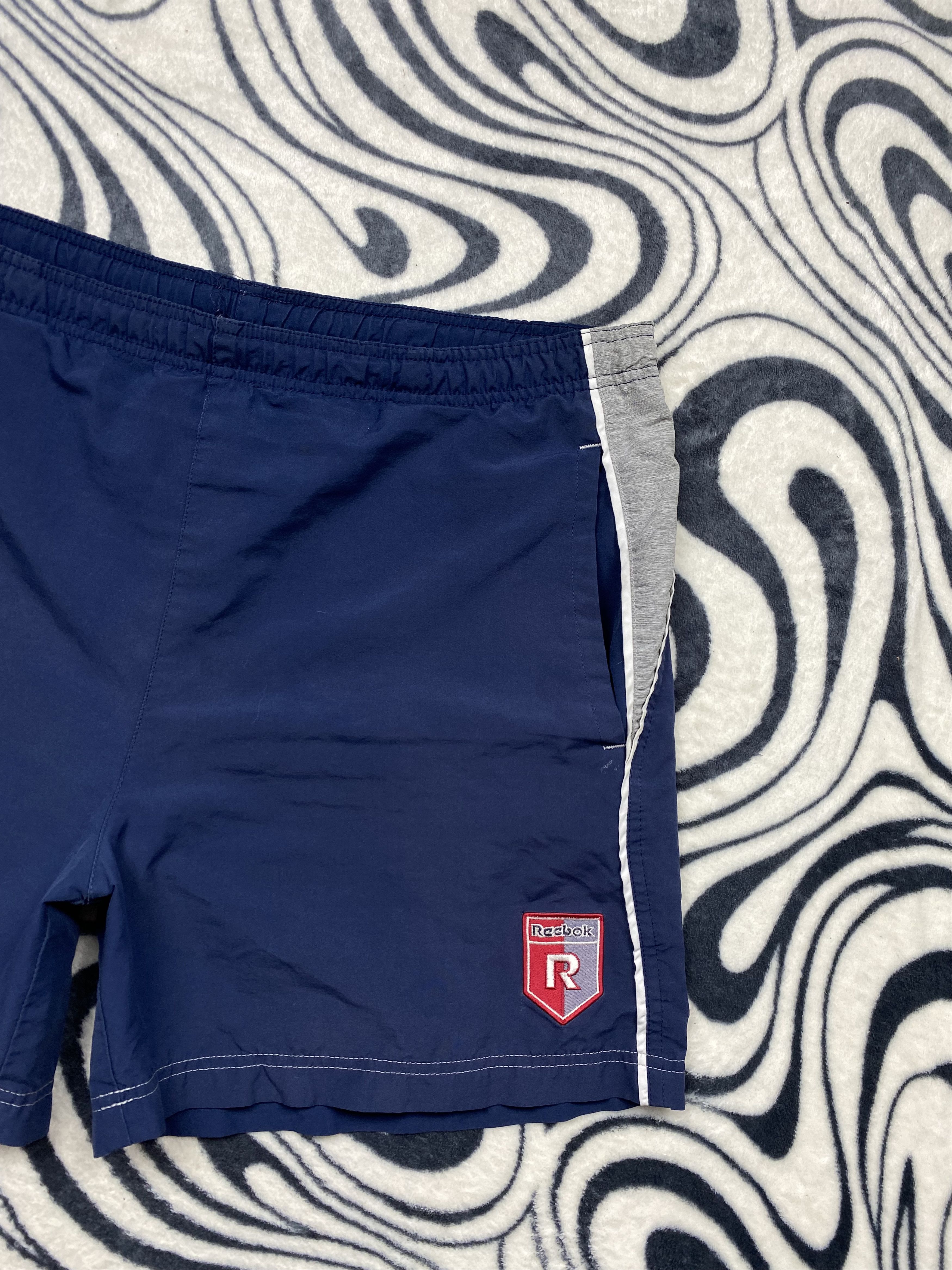 Reebok × Vintage Reebok Vintage Mens Nylon Shorts Y2K Size US 30 / EU 46 - 2 Thumbnail