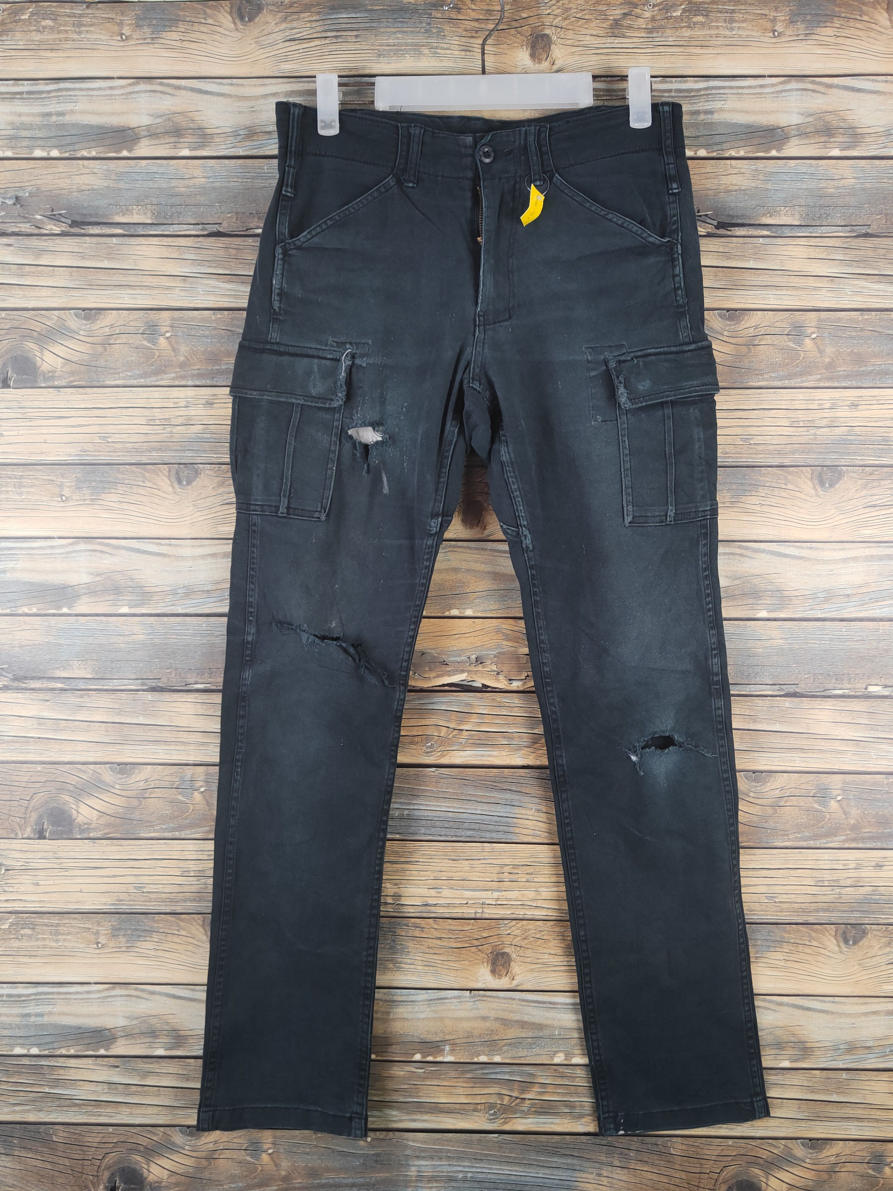 Japanese Brand DL Gladiator Black Faded Multipocket Cargo Pants #46-261T Size US 30 / EU 46 - 1 Thumbnail