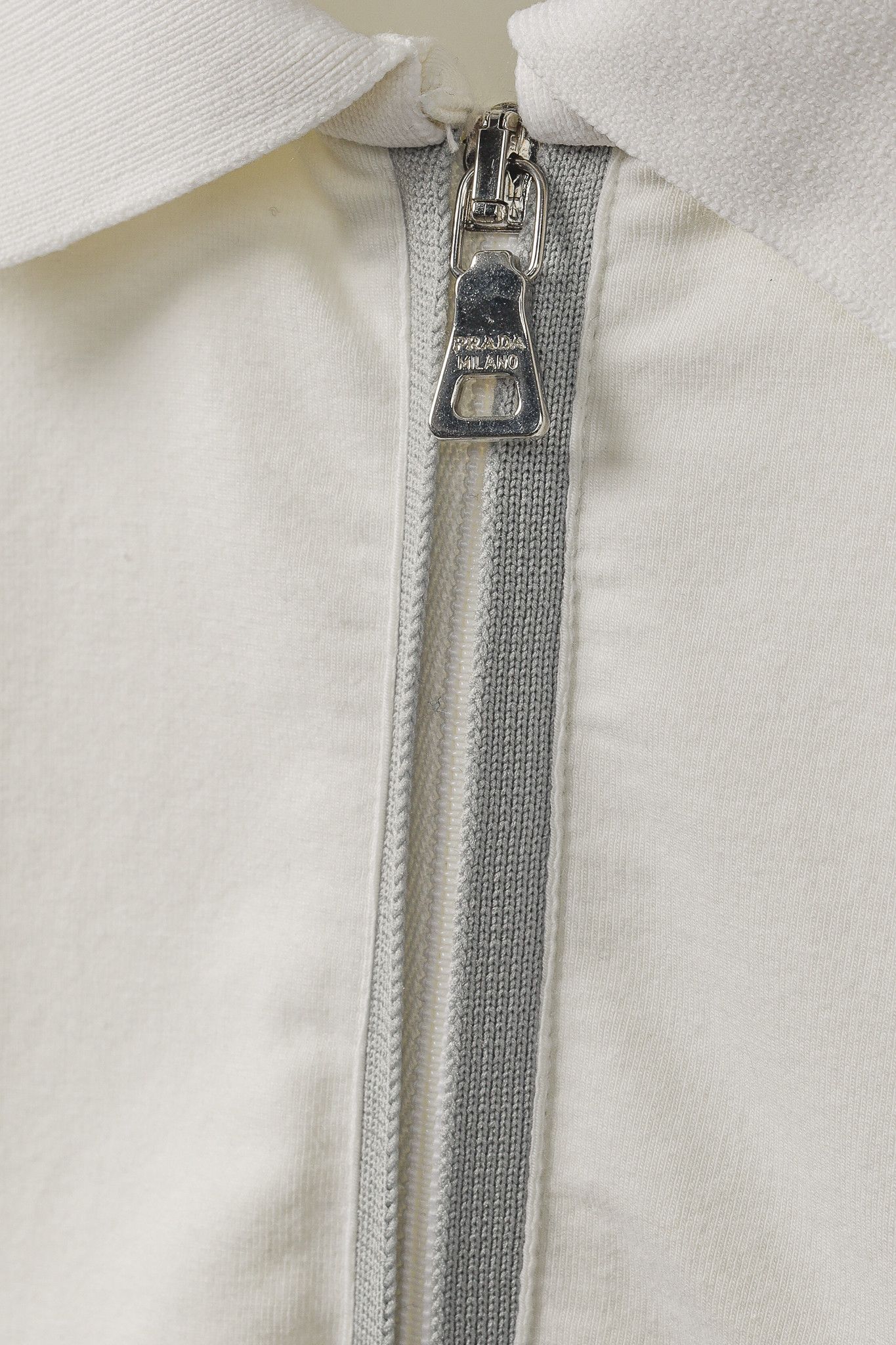 Prada Prada Cream Jersey 1/2-Zip Polo T-Shirt Size US M / EU 48-50 / 2 - 7 Thumbnail