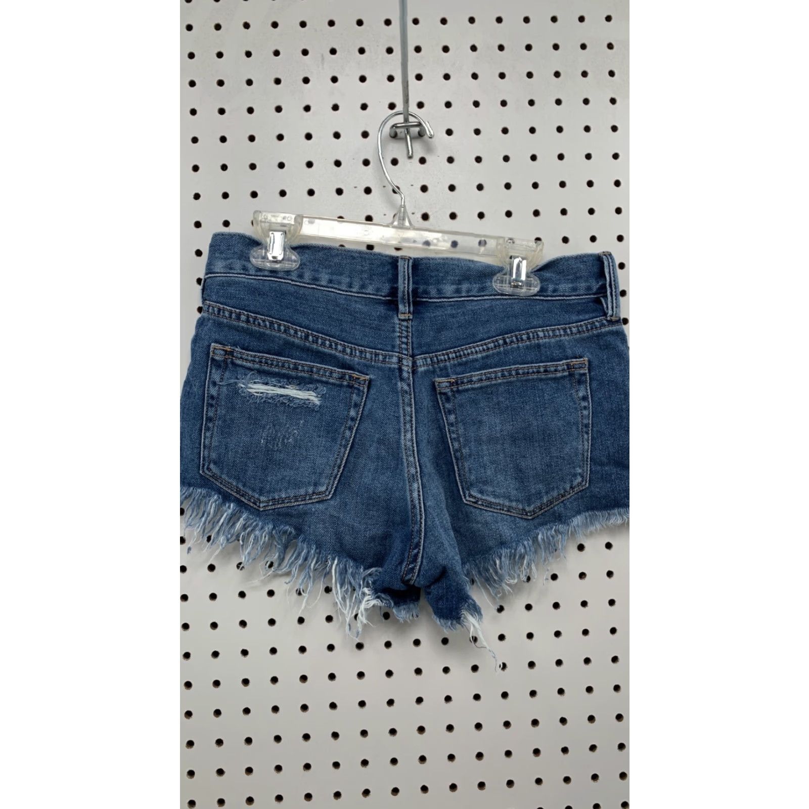 Vintage We The Free Blue Medium Wash Flat Front Denim Cut Off Jean Women Size 24 27x2 XS? Size 27" / US 4 / IT 40 - 5 Thumbnail