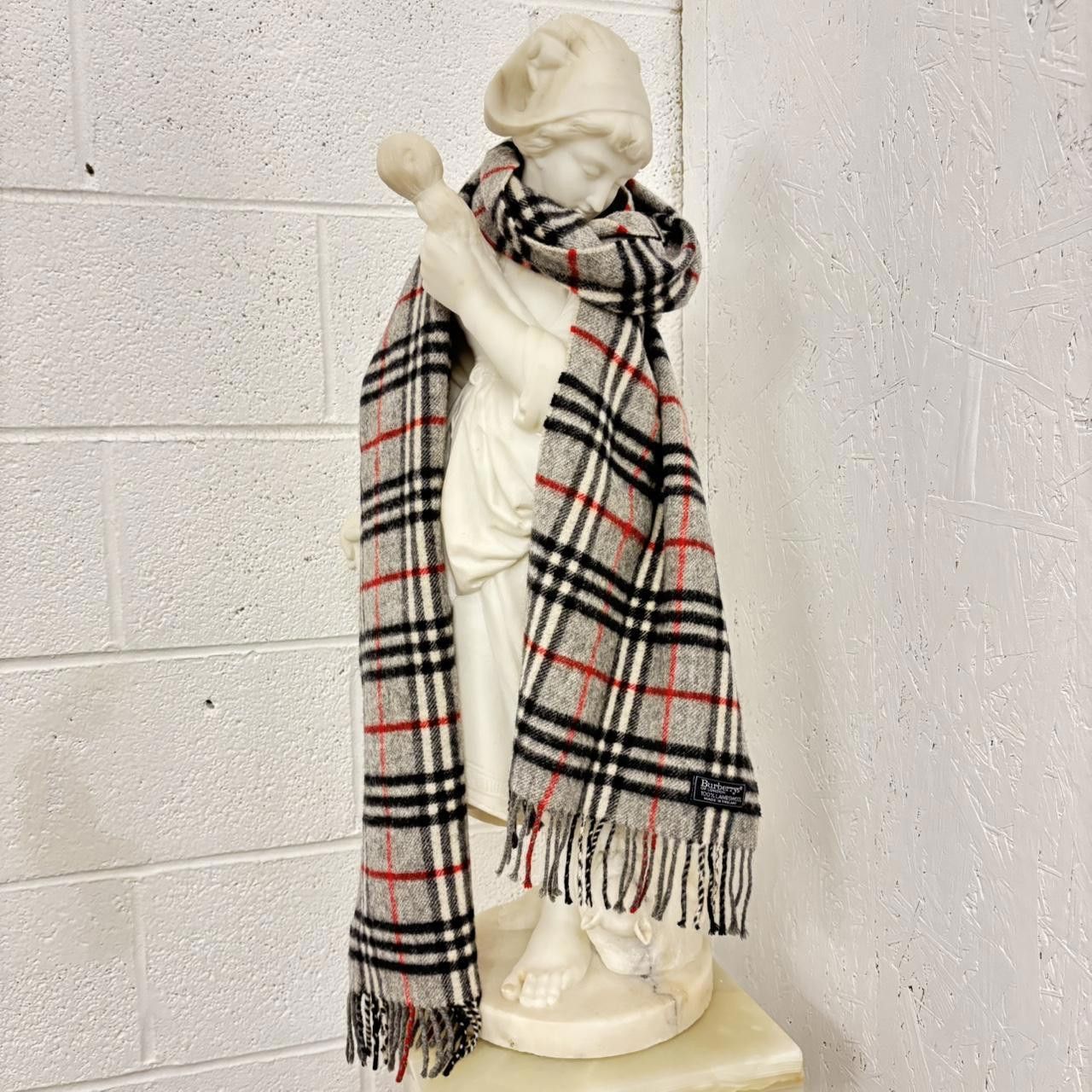 Burberry Burberry 100% Lambswool Noa Check Scarf Size ONE SIZE - 1 Thumbnail