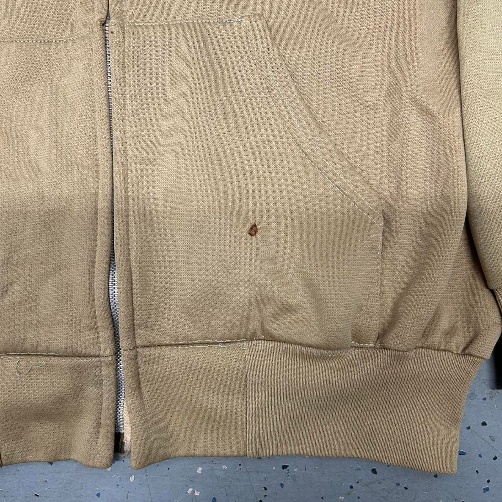 Other VTG 70s/80s Khaki zip-up hoodie with a worn distressed look Size US L / EU 52-54 / 3 - 8 Thumbnail