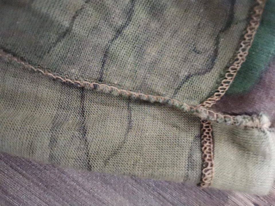 Other VINTAGE CAMO 80S RAGLAN UNBRAND TAG Size US S / EU 44-46 / 1 - 7 Thumbnail