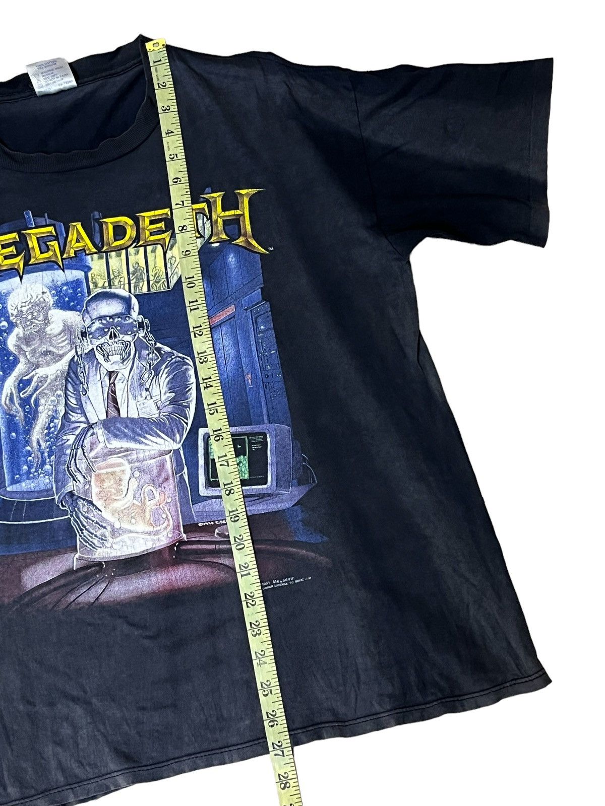Megadeth RARE🔥VINTAGE 90s MEGADETH “HANGAR 18” 1991 FADED T SHIRT Size US L / EU 52-54 / 3 - 10 Thumbnail