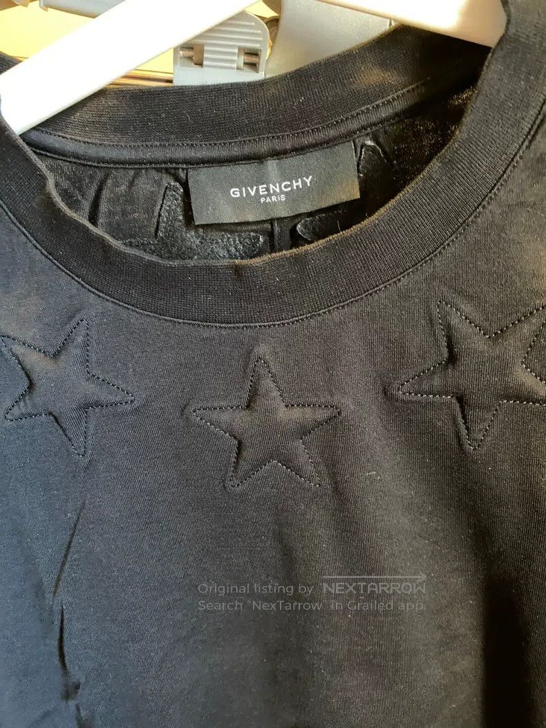 Givenchy Givenchy Round Neck T-Shirt Size US M / EU 48-50 / 2 - 2 Thumbnail