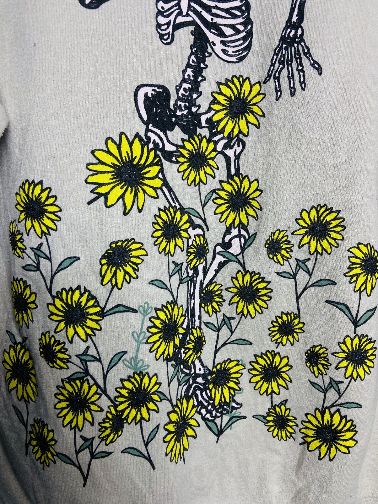 Bowery Bowery Skull + Flowers Hoodie Size US M / EU 48-50 / 2 - 6 Thumbnail