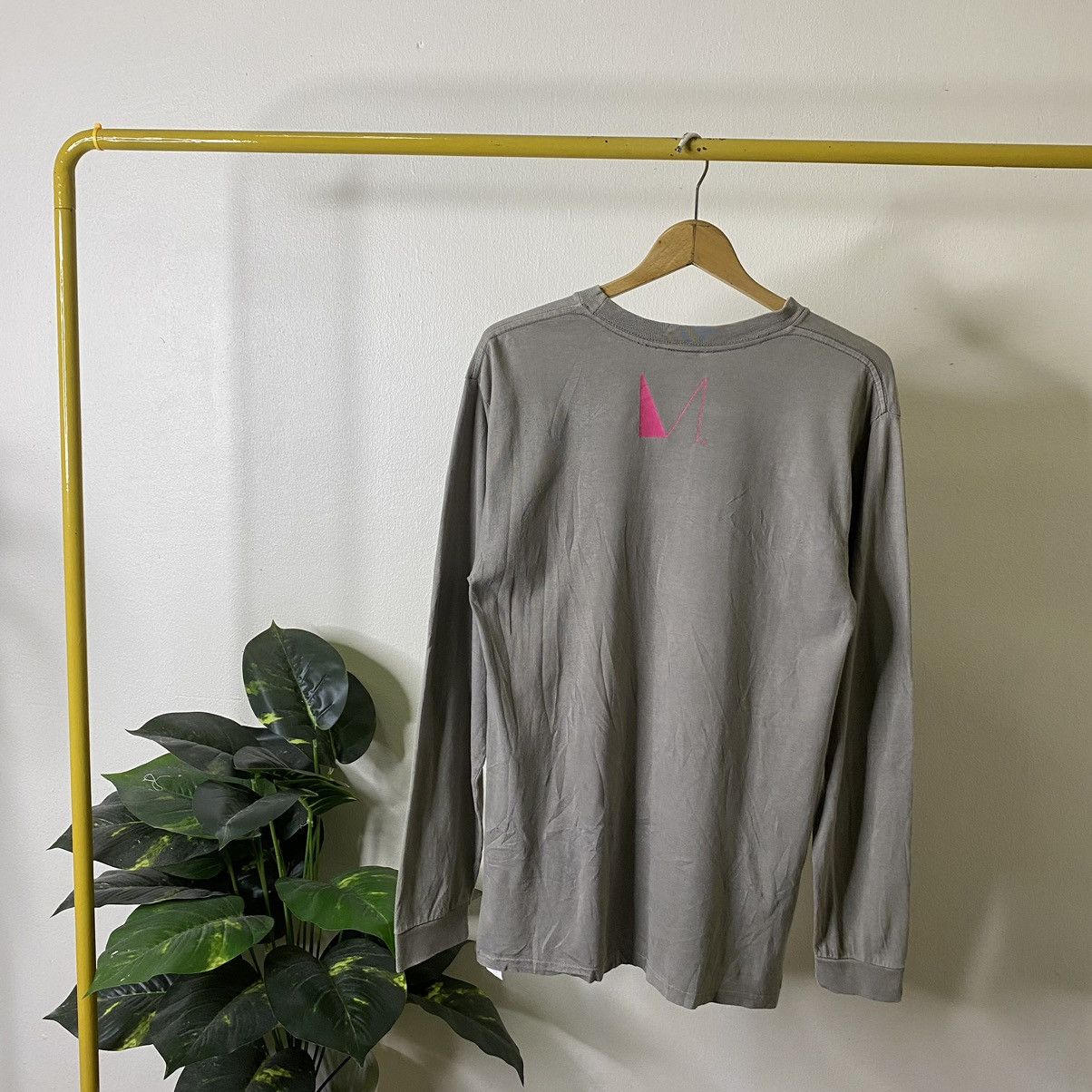 Japanese Brand 1990s Geneve Tokyo Japanese Streetwear Brand LS Tee Size US M / EU 48-50 / 2 - 9 Thumbnail