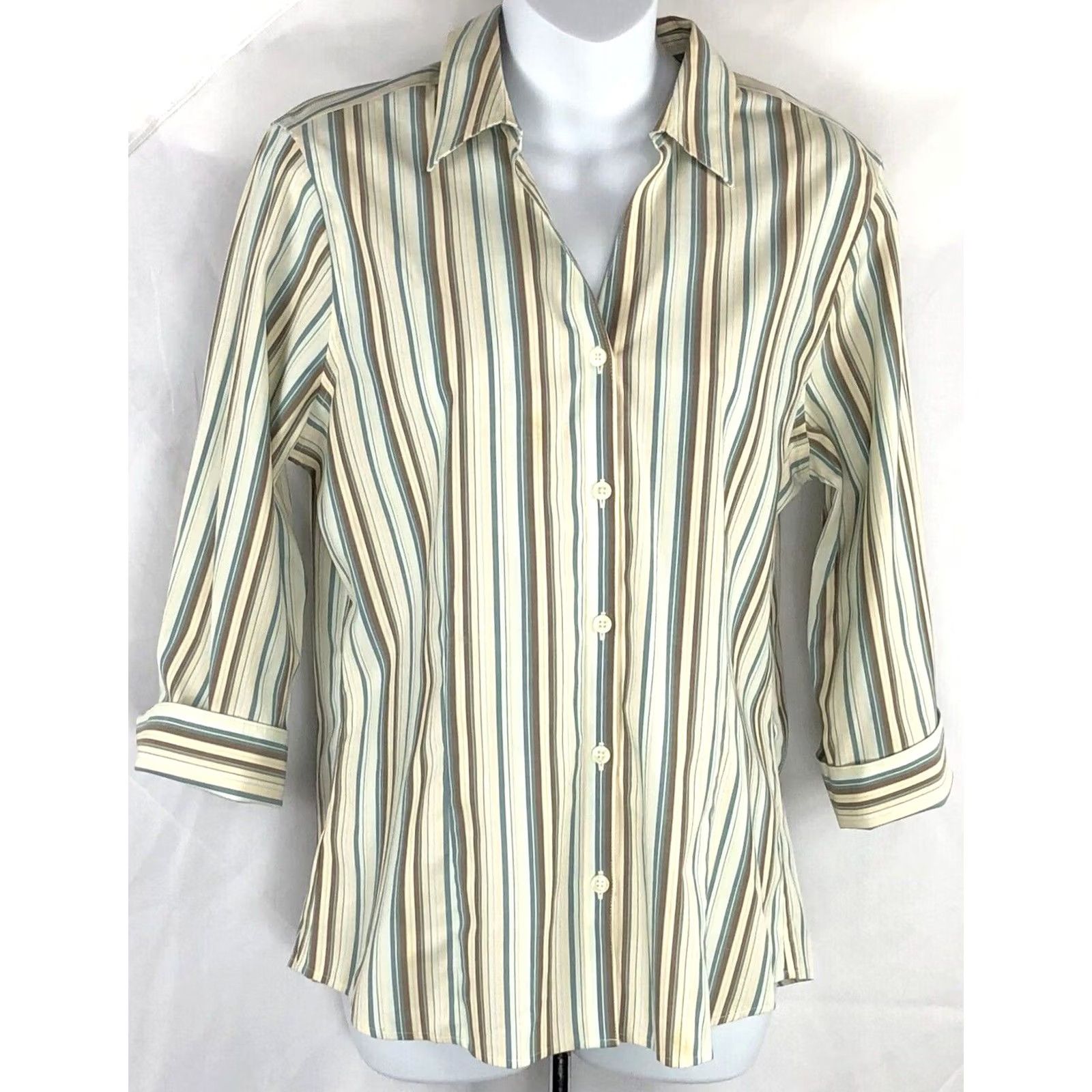 Eddie Bauer Eddie Bauer button up top M striped blue ivory 3/4 cuff sleeve collar career Size M / US 6-8 / IT 42-44 - 2 Thumbnail