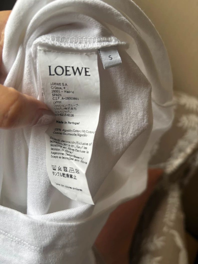 Loewe LOEWE Printed Classic Short-sleeved Women's T-shirt, White Size S / US 4 / IT 40 - 7 Thumbnail