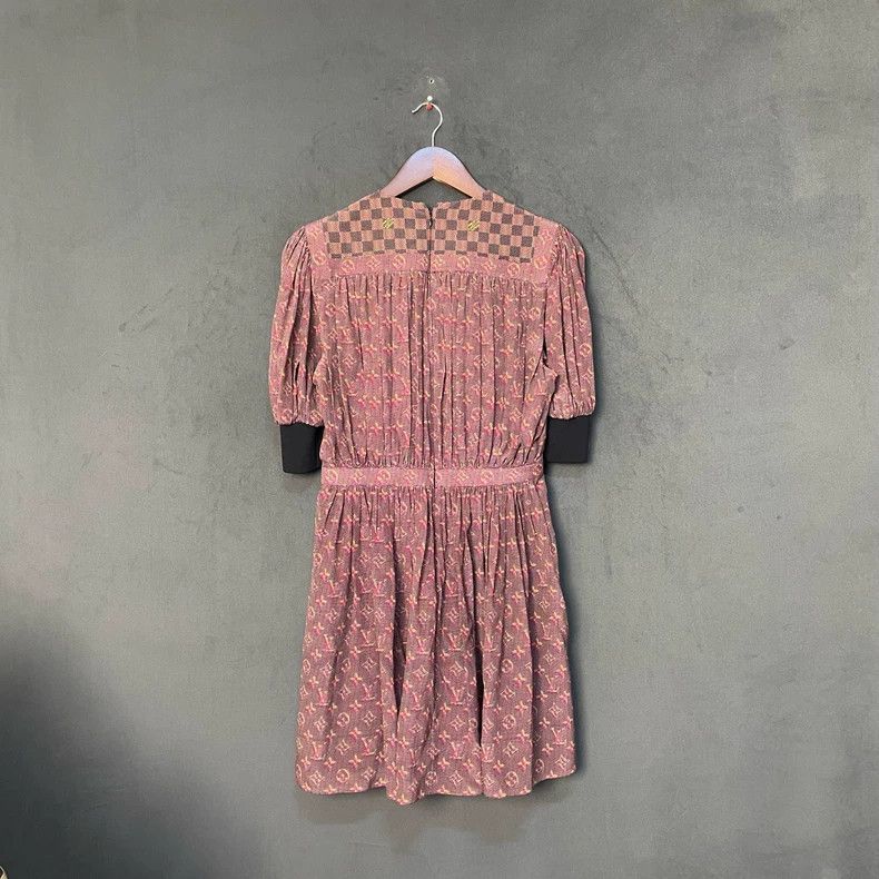Louis Vuitton Louis Vuitton Red checkerboard full logo dress Size XS / US 0-2 / IT 36-38 - 2 Thumbnail