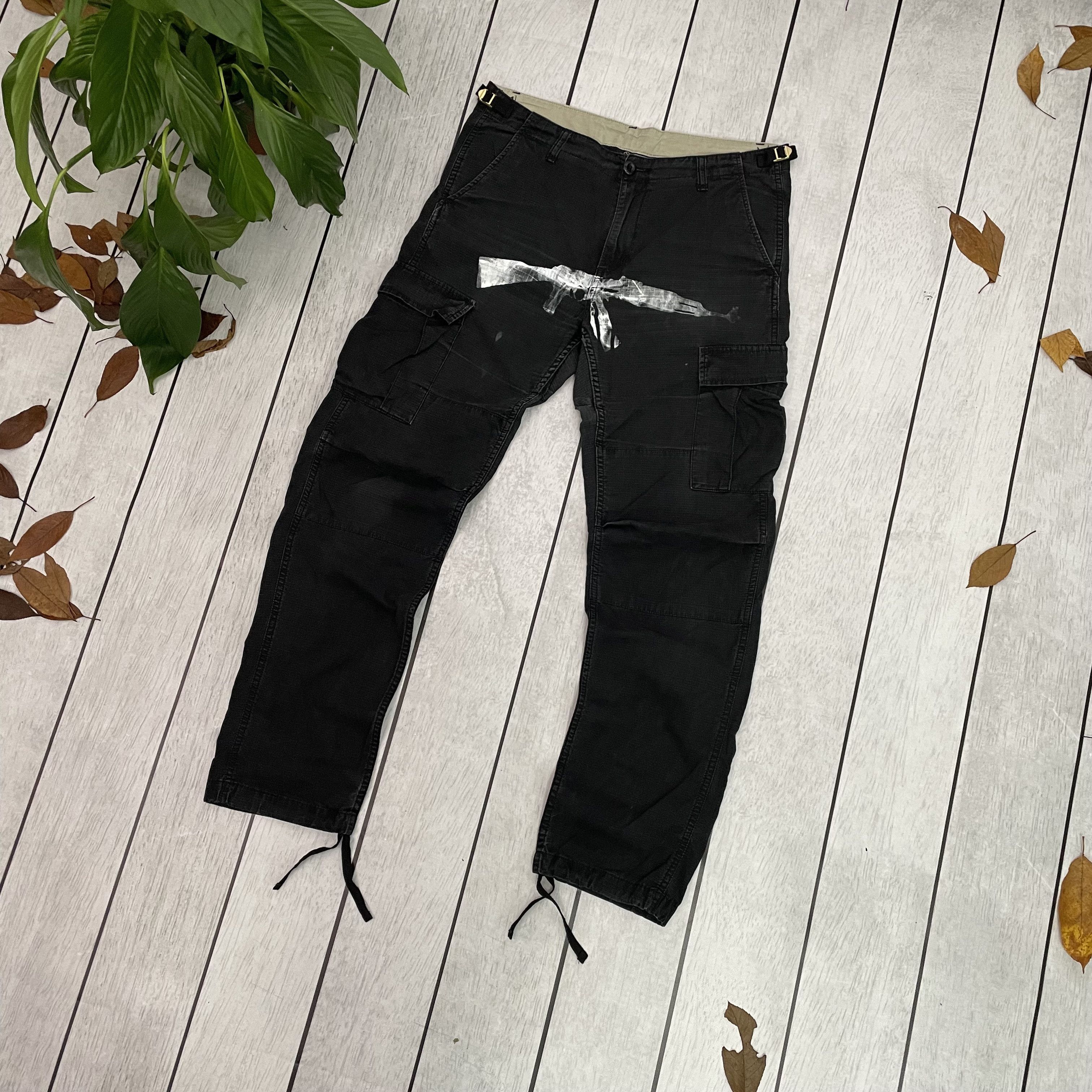 Carhartt Custom Carhartt Black Cargo Pants, Upcycled AK -47 Graphic Size US 32 / EU 48 - 3 Thumbnail