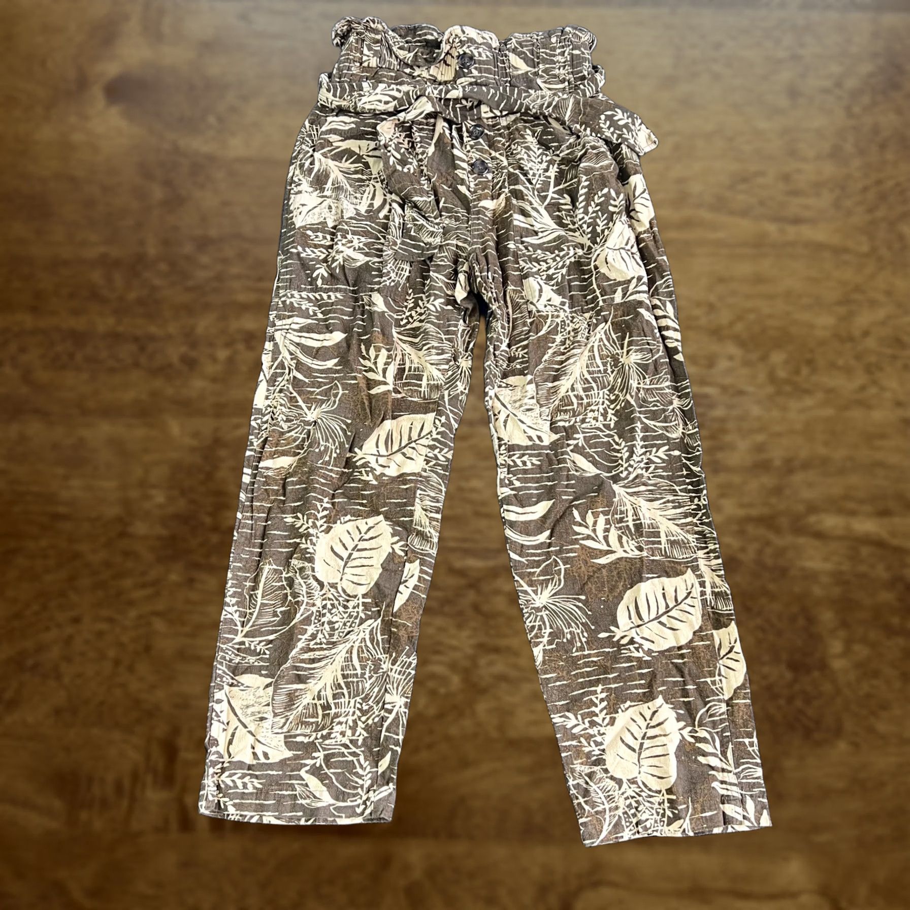 Urban Outfitters Urban Outfitters Pants Womens Small Brown Tropical Leaf Print Paperbag Waist Size 28" / US 6 / IT 42 - 1 Thumbnail