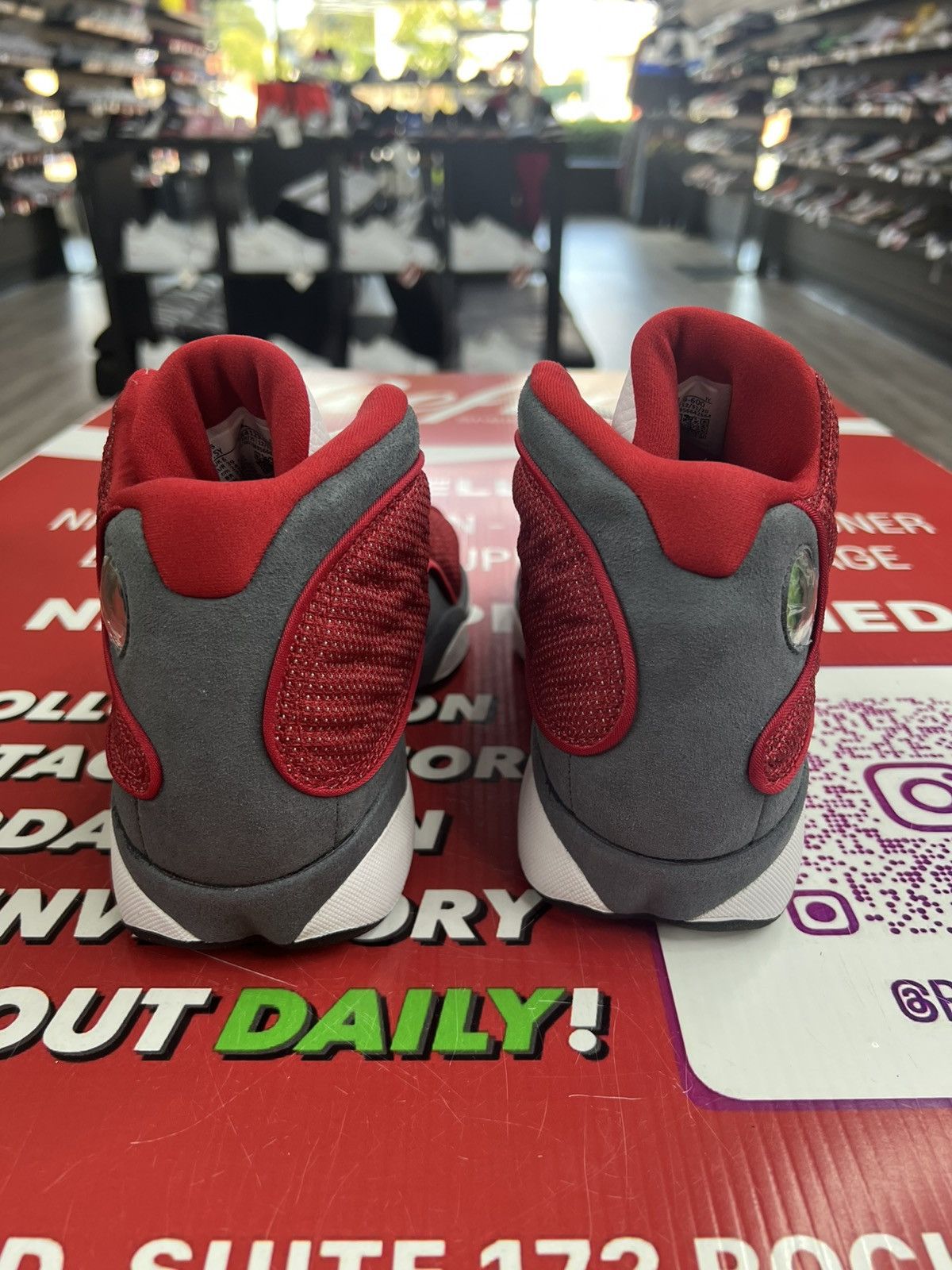 Jordan Brand Air Jordan 13 Red Flint Size 6.5y Size US 6.5 / EU 39-40 - 5 Thumbnail