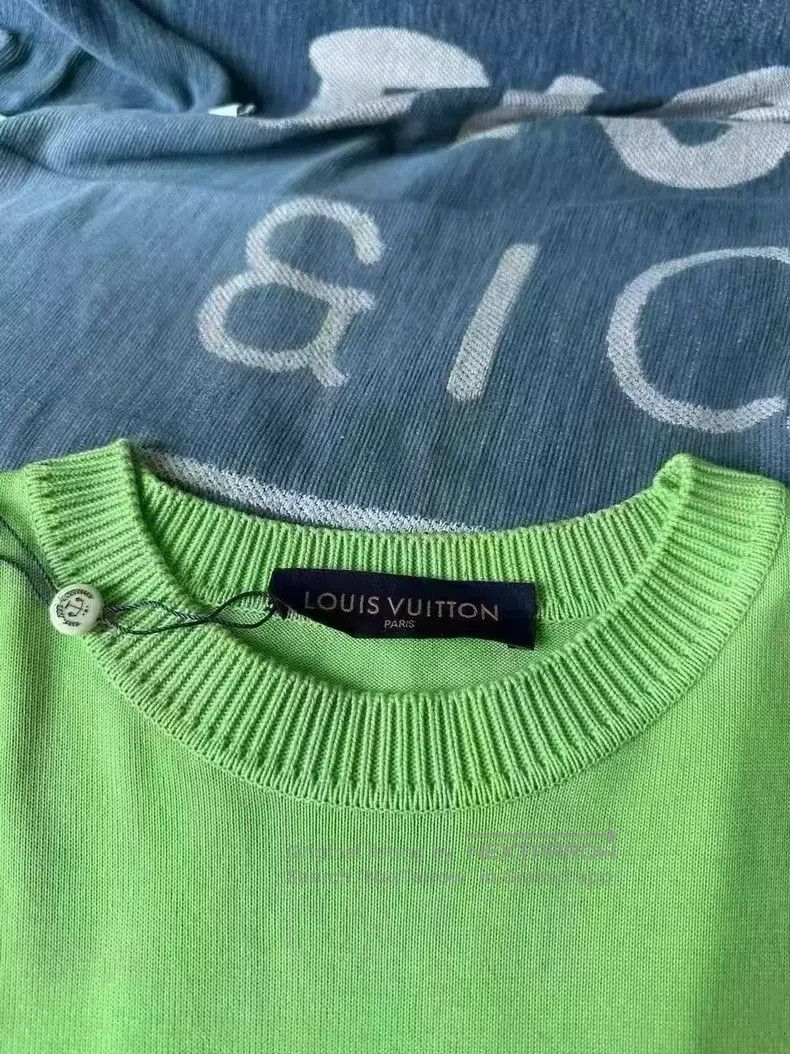 Louis Vuitton Louis Vuitton Pin Short Sleeve Size US S / EU 44-46 / 1 - 2 Thumbnail