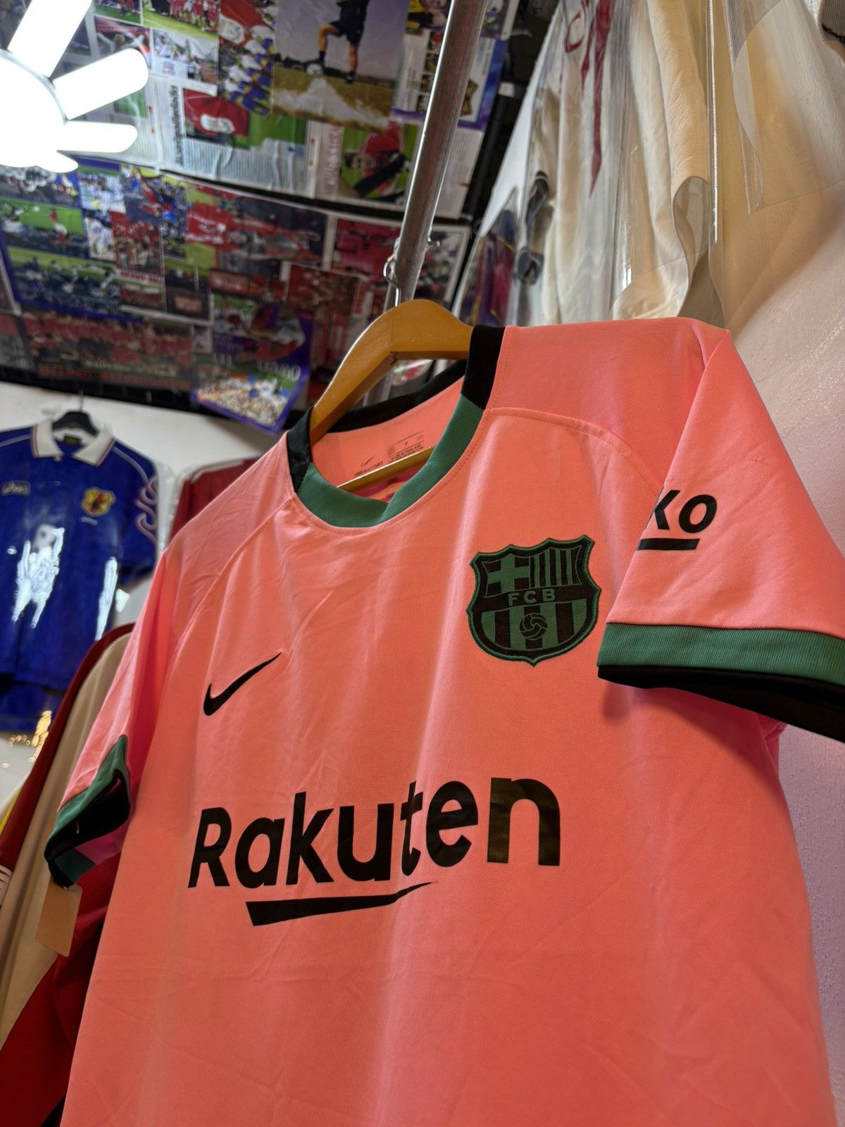 Nike 2020-2021 FC Barcelona Third Kit MESSI 10 Size US S / EU 44-46 / 1 - 3 Thumbnail