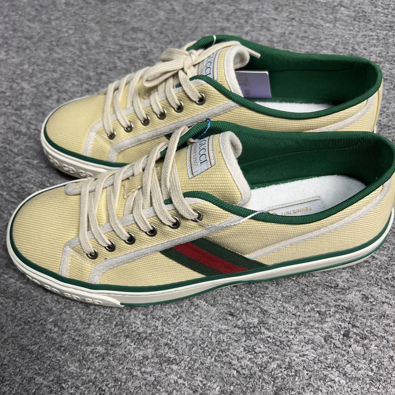 Gucci Gucci Tennis 1977 Vintage Sneakers for Men 0079 Size US 9.5 / EU 42-43 - 1 Thumbnail