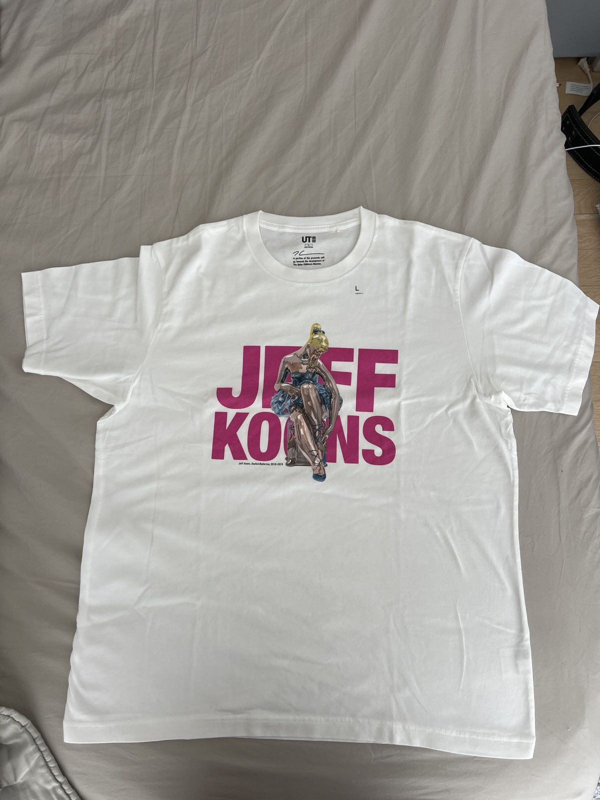 Uniqlo Uniqlo x Jeff Koons Cartoon Tee Size US L / EU 52-54 / 3 - 1 Thumbnail