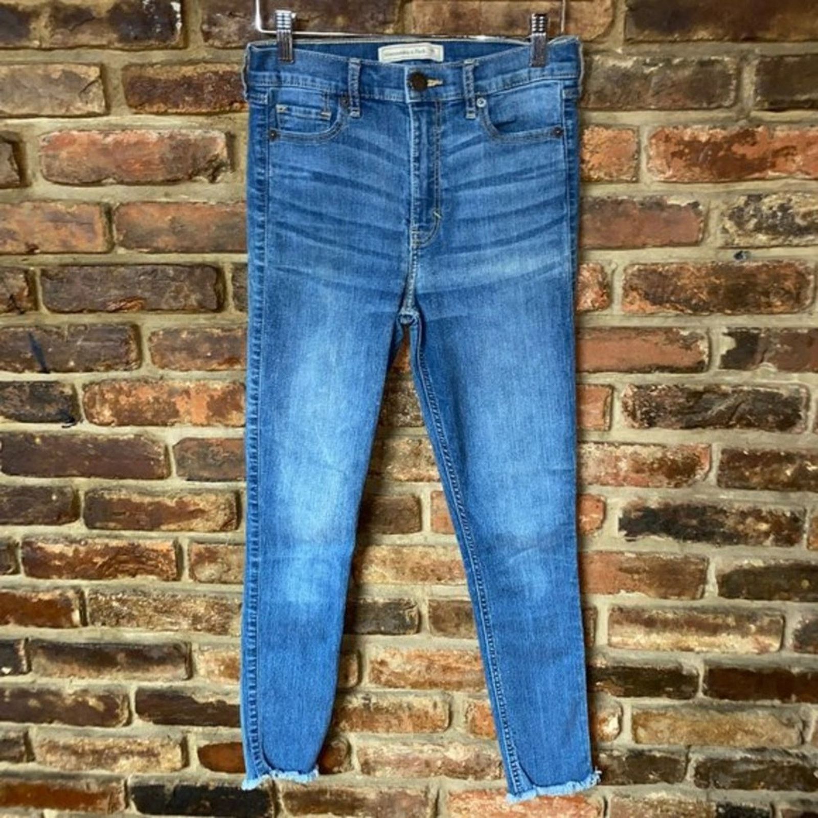 Aeropostale Abercrombie & Fitch Medium Blue Denim Raw Hem Skinny Jeans 0 Size 25" / US 0 / IT 36 - 1 Thumbnail