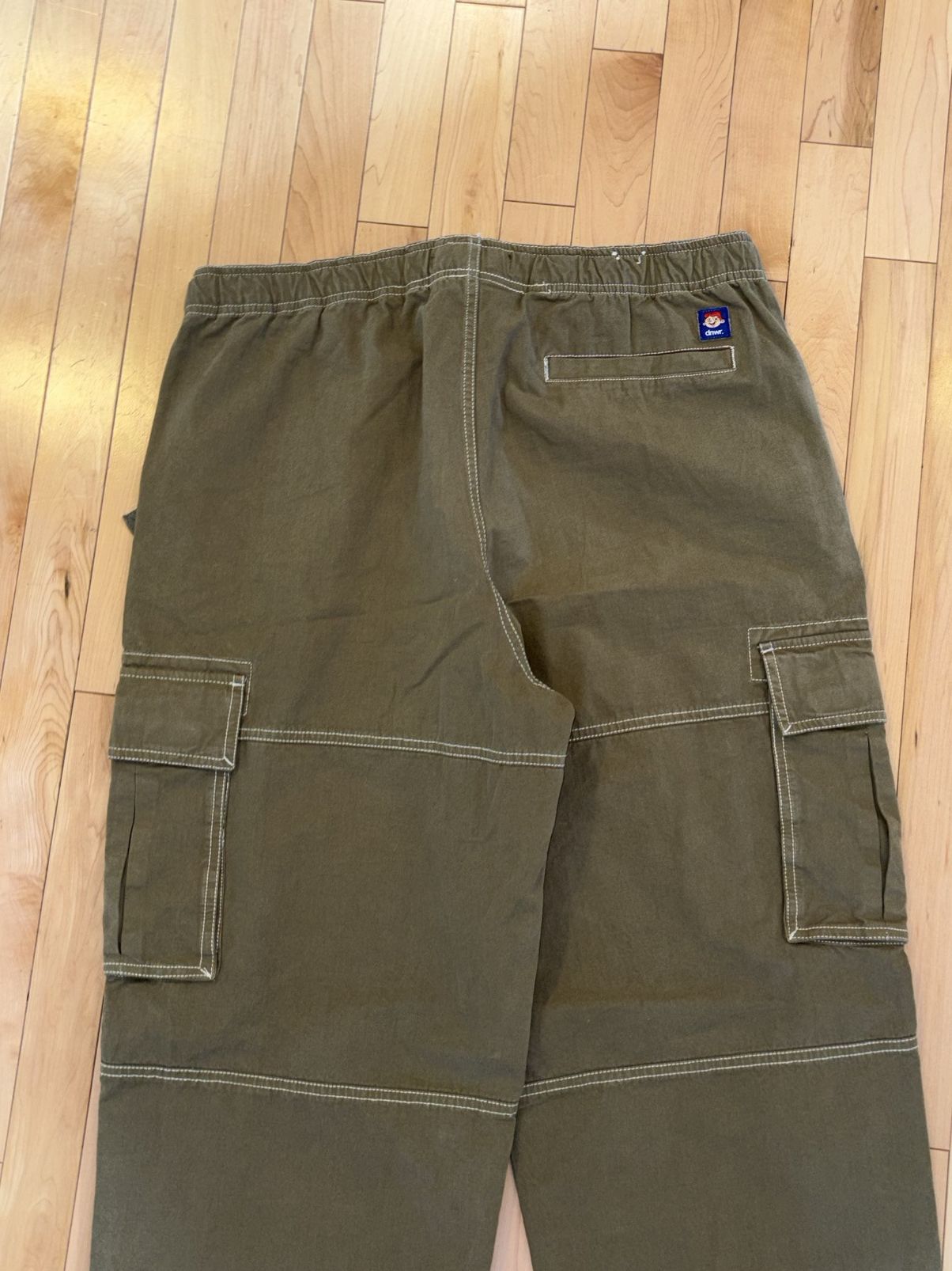 Zara Baggy cargo zara Size US 32 / EU 48 - 1 Thumbnail