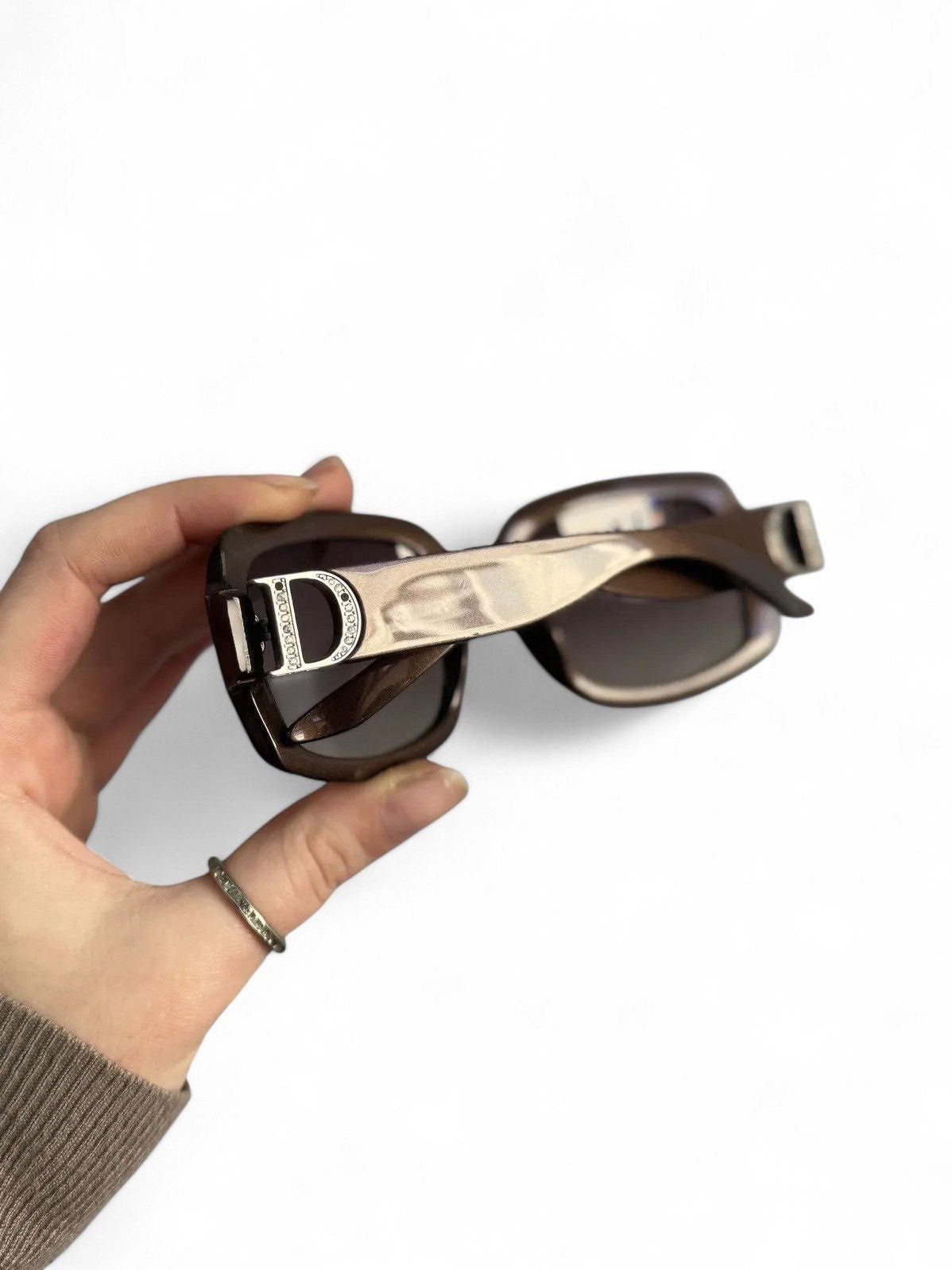 Dior Dior Brown Vintage Sunglasses Retro 2000s Style Size ONE SIZE - 8 Thumbnail